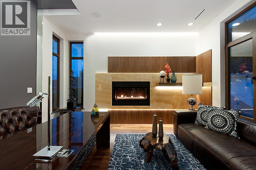 1037 MILLSTREAM ROAD, West Vancouver