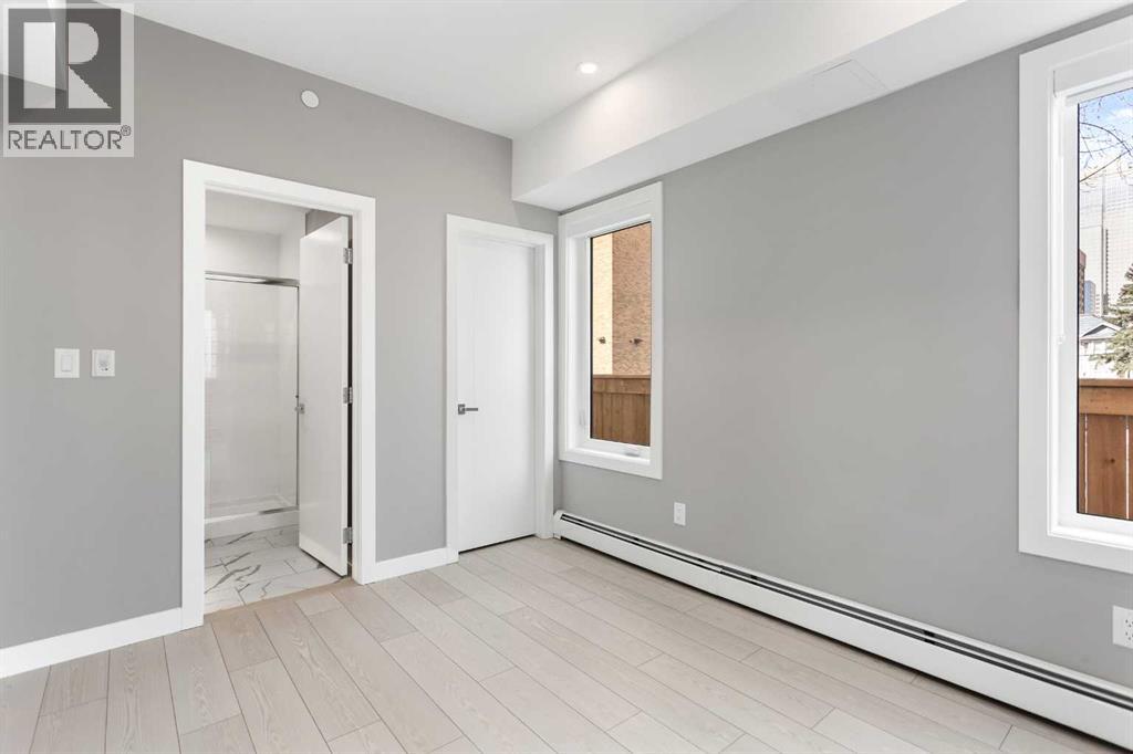 126, 310 15 Avenue SW, Calgary, Alberta