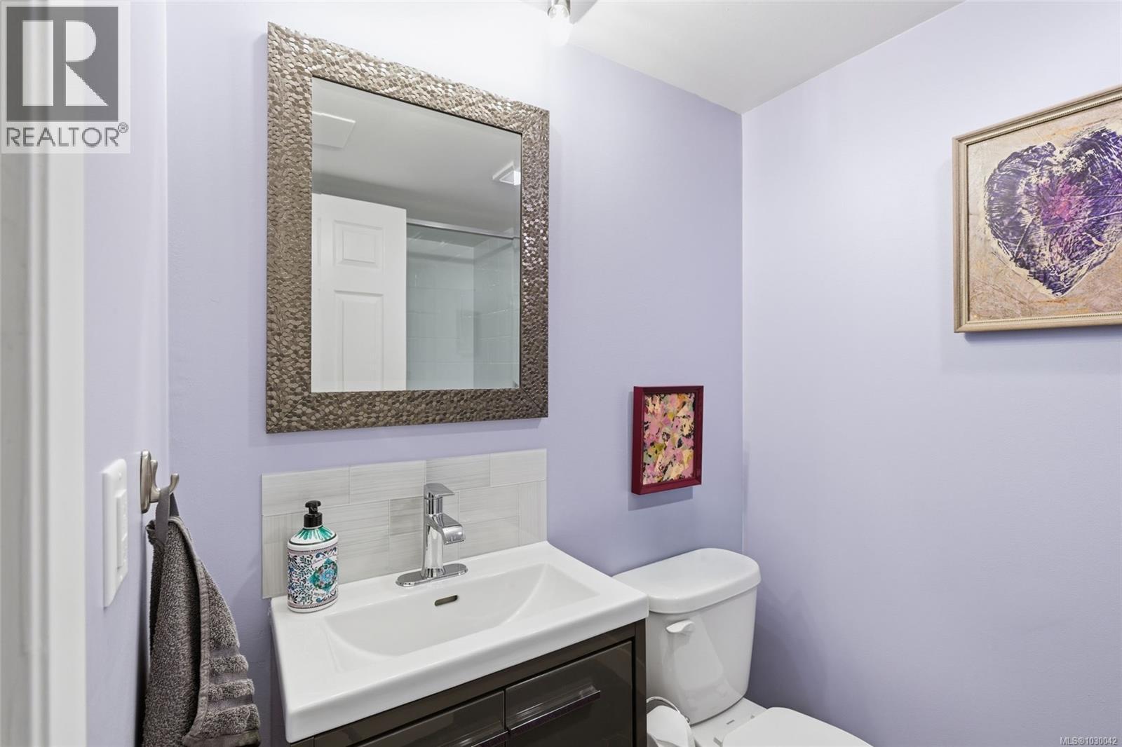 #302 220 TOWNSITE RD - 11