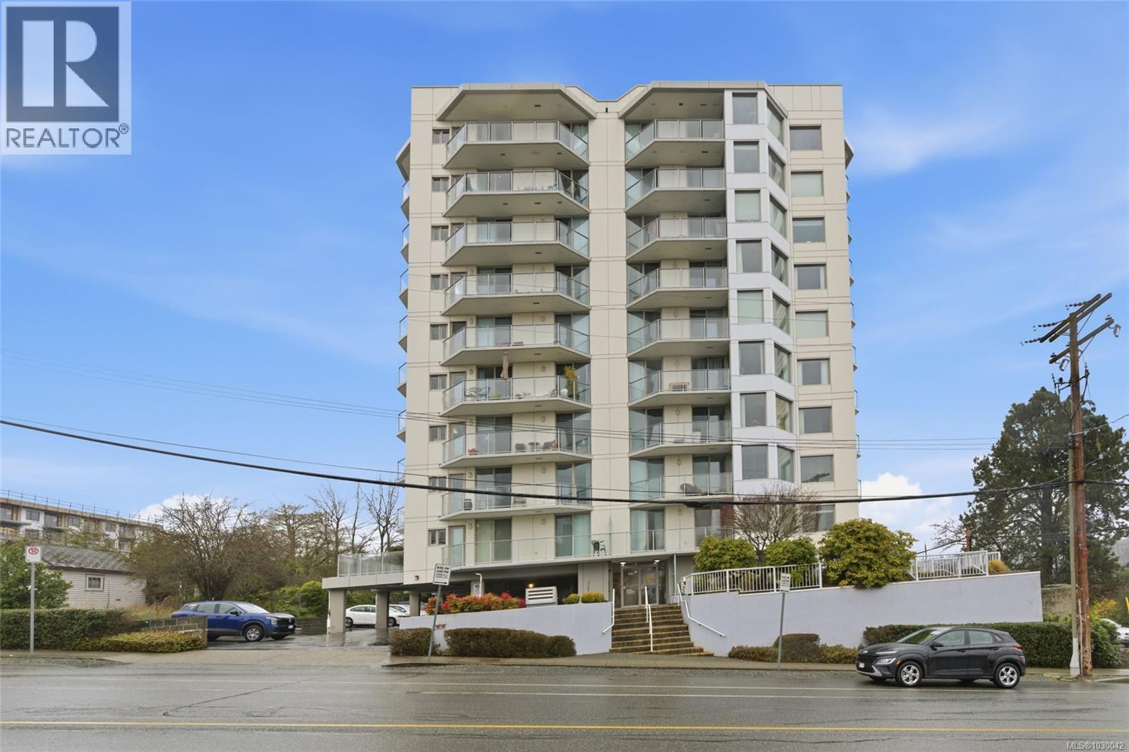 #302 220 TOWNSITE RD - 40