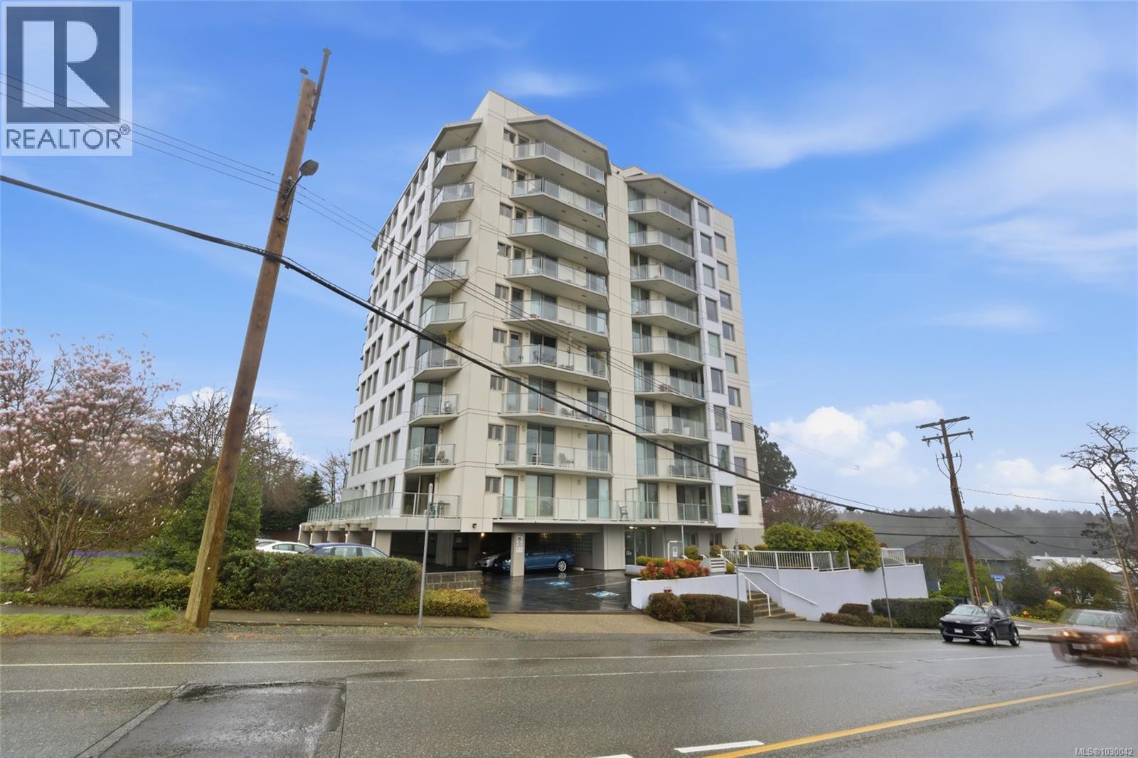 #302 220 TOWNSITE RD - 41