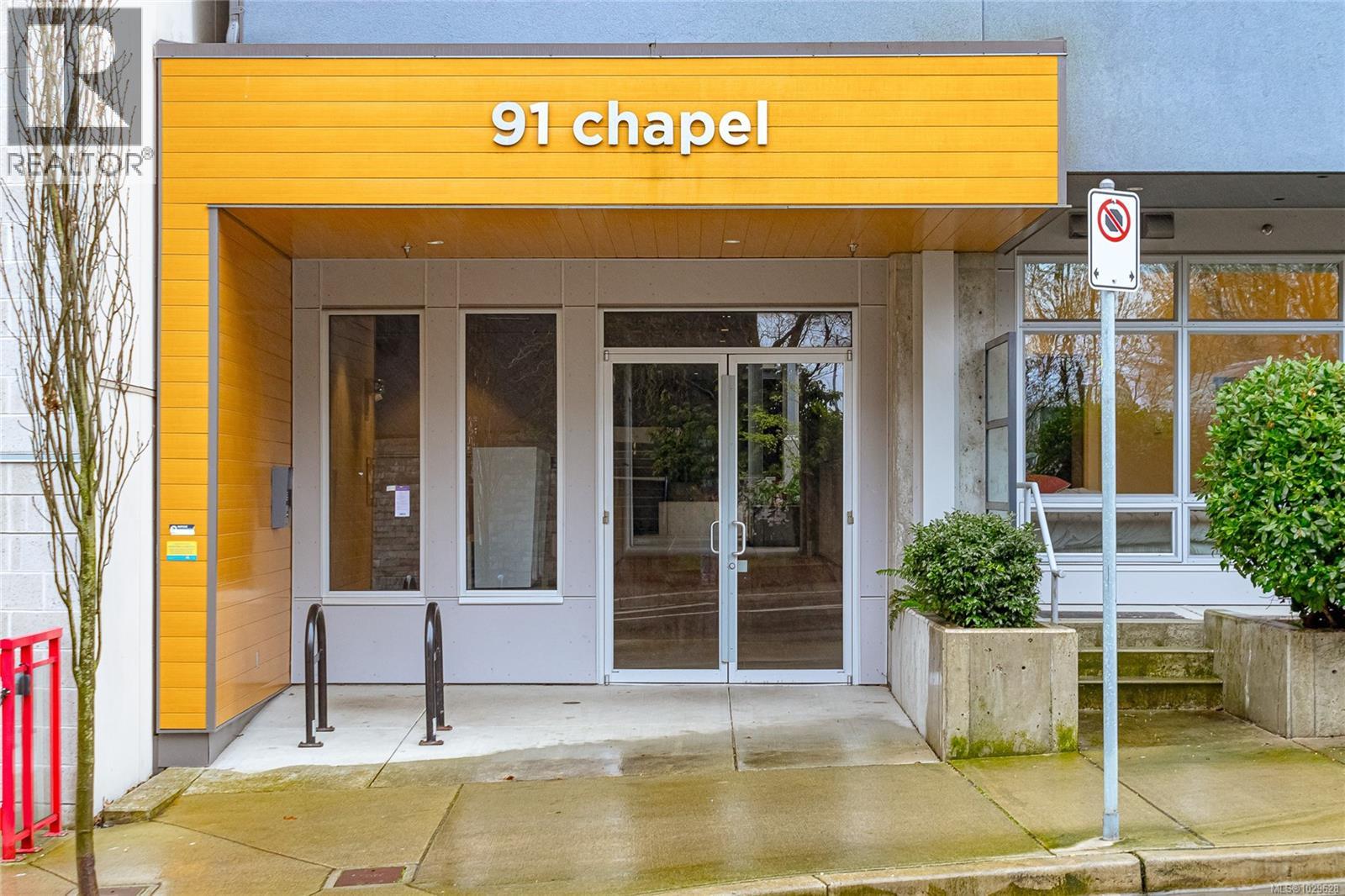 #406 91 CHAPEL ST - Image 2