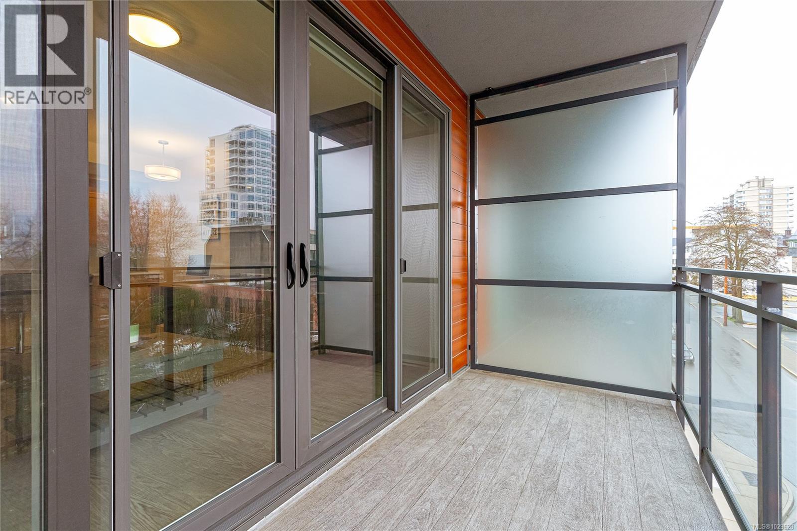 #406 91 CHAPEL ST - 20