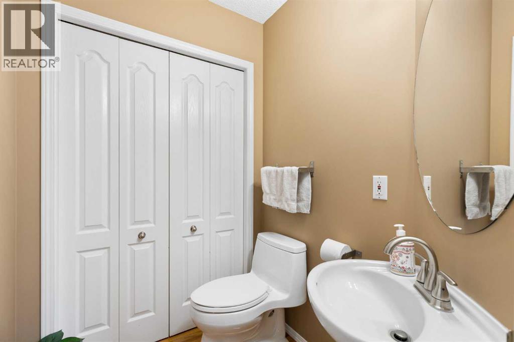 Single Family House for Sale in  Bridlewood Circle SW Bridlewood Calgary 