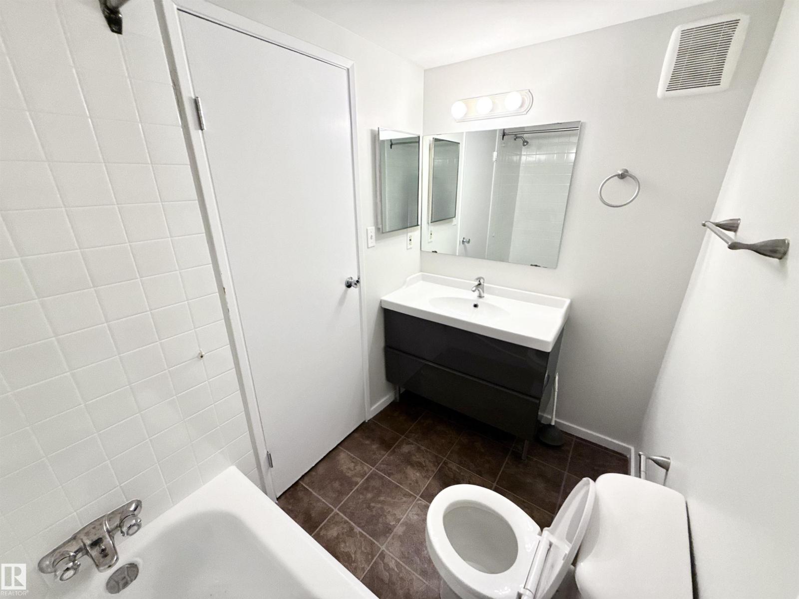 #307 1620 48 ST NW - 21