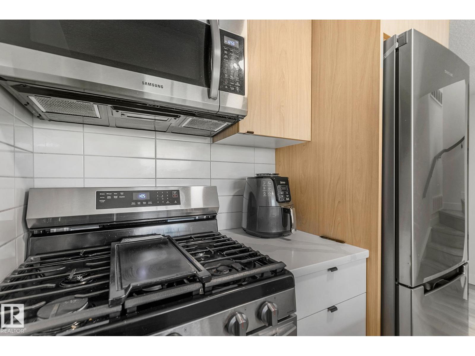 14904 109 AV NW - 34