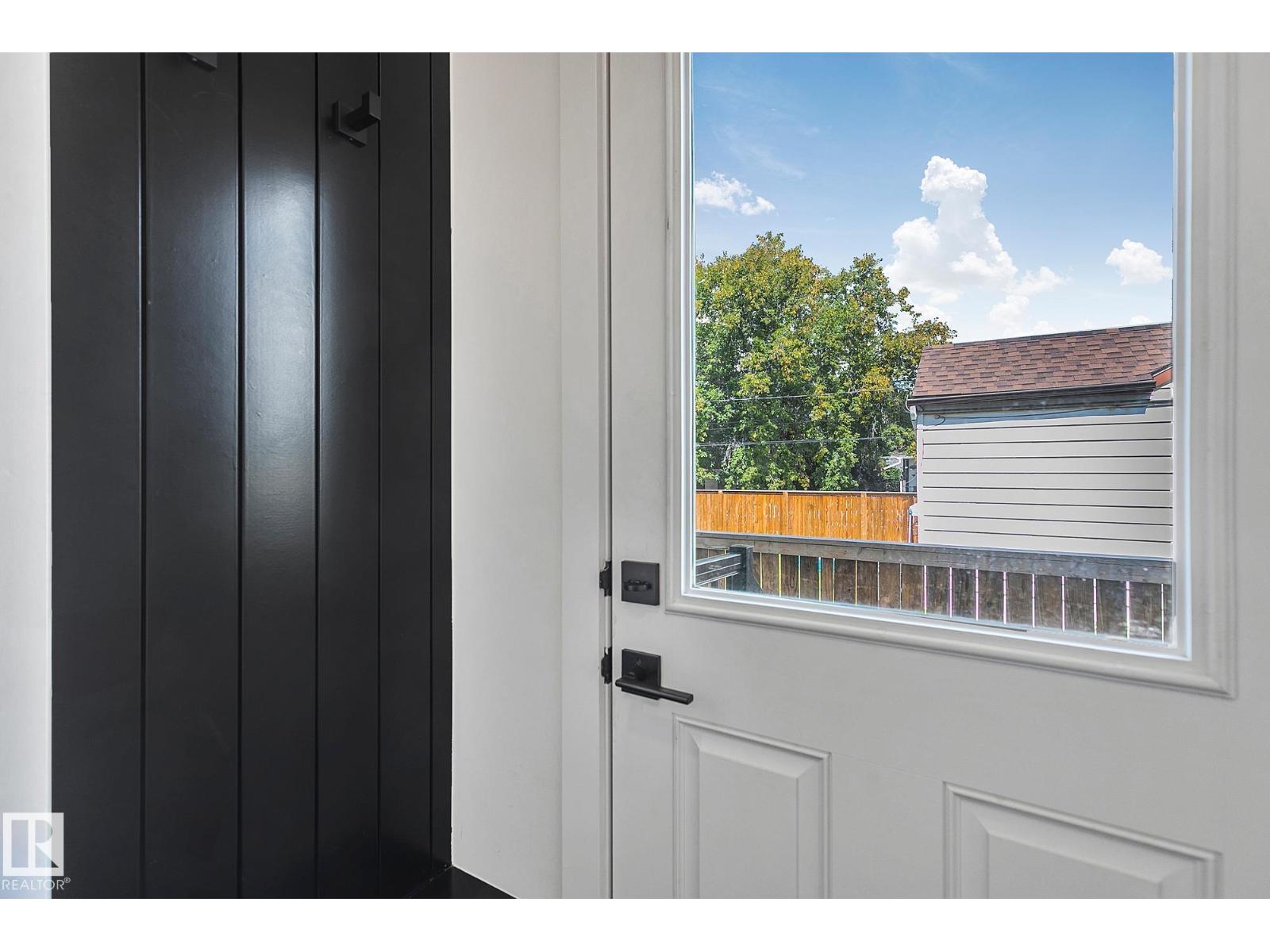 14904 109 AV NW - 48