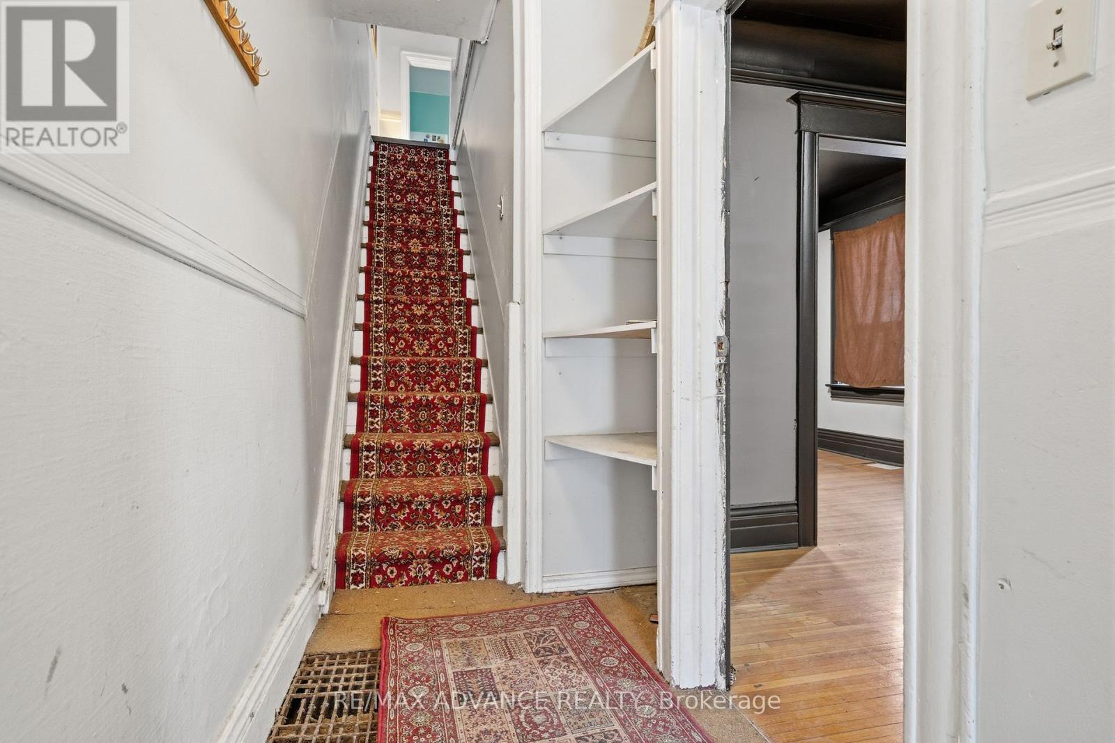82A AUGUSTA AVENUE - 5