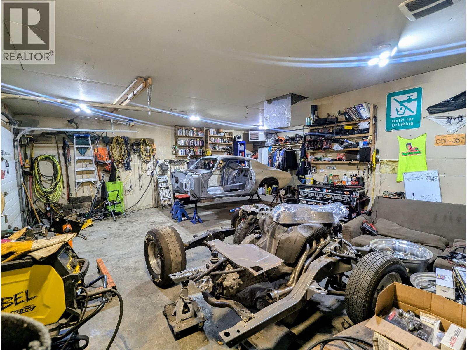 1222 14TH AVENUE - 18