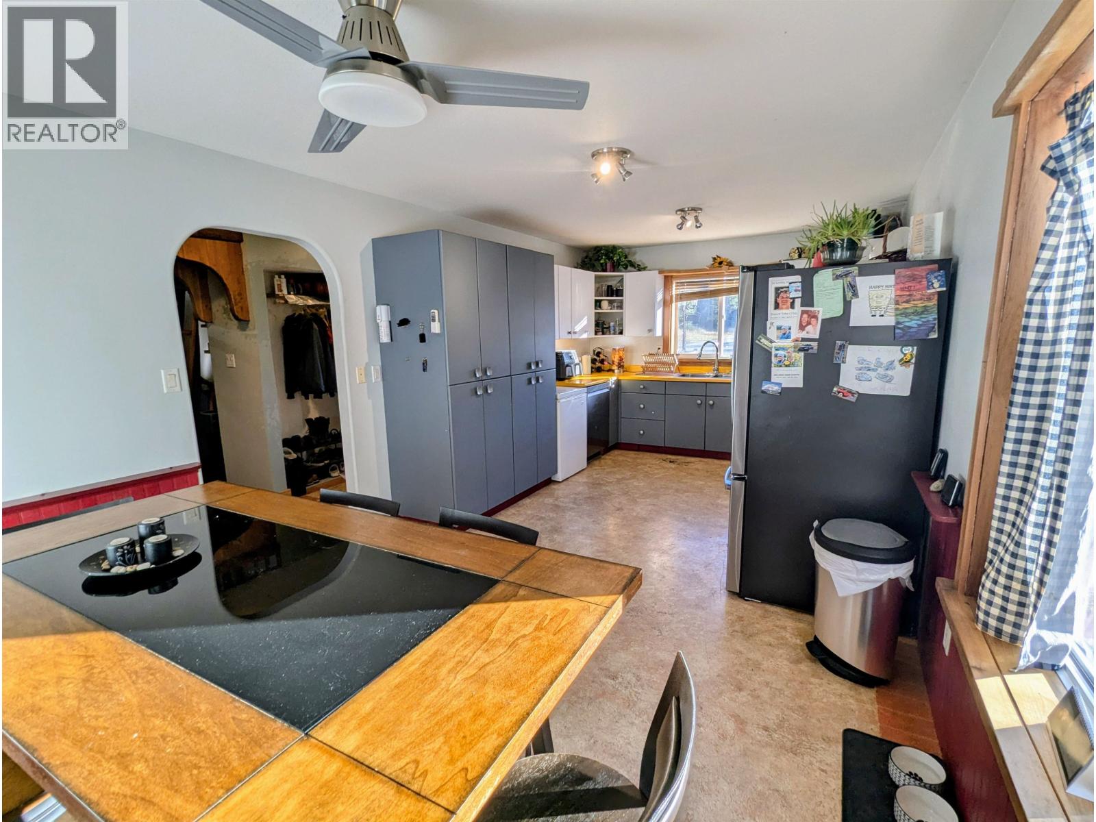 1222 14TH AVENUE - 5