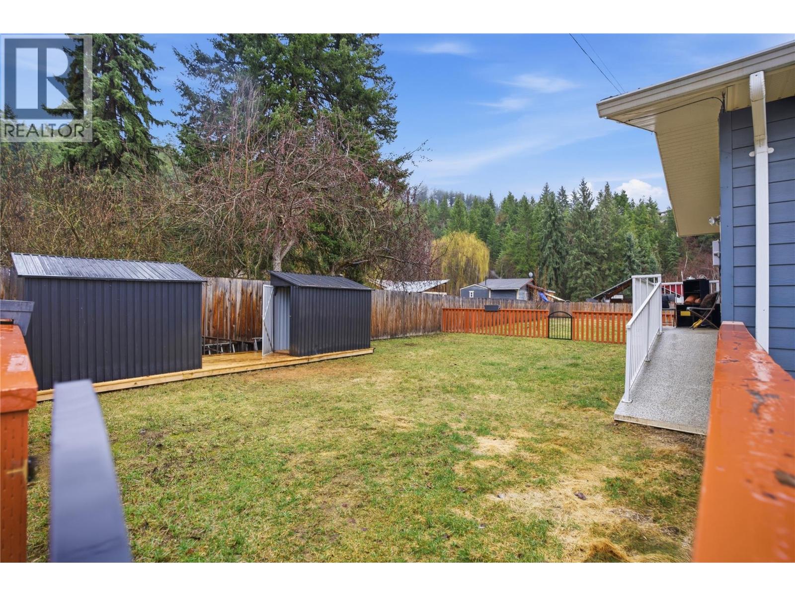  658 DIXON CREEK Road, Barriere