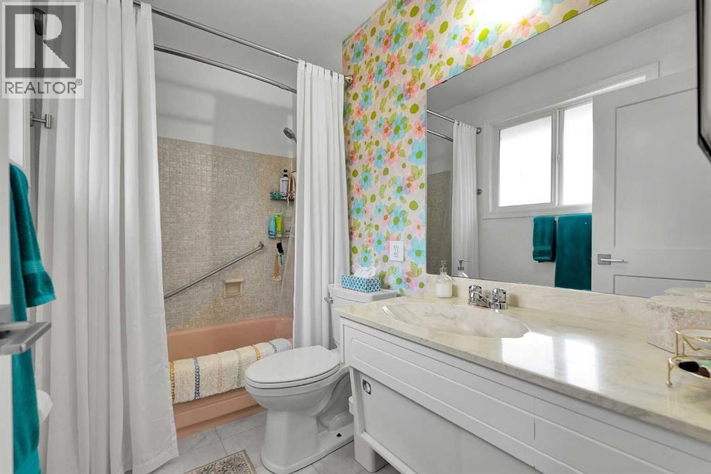 6584 Dalrymple Way NW, Calgary, Alberta