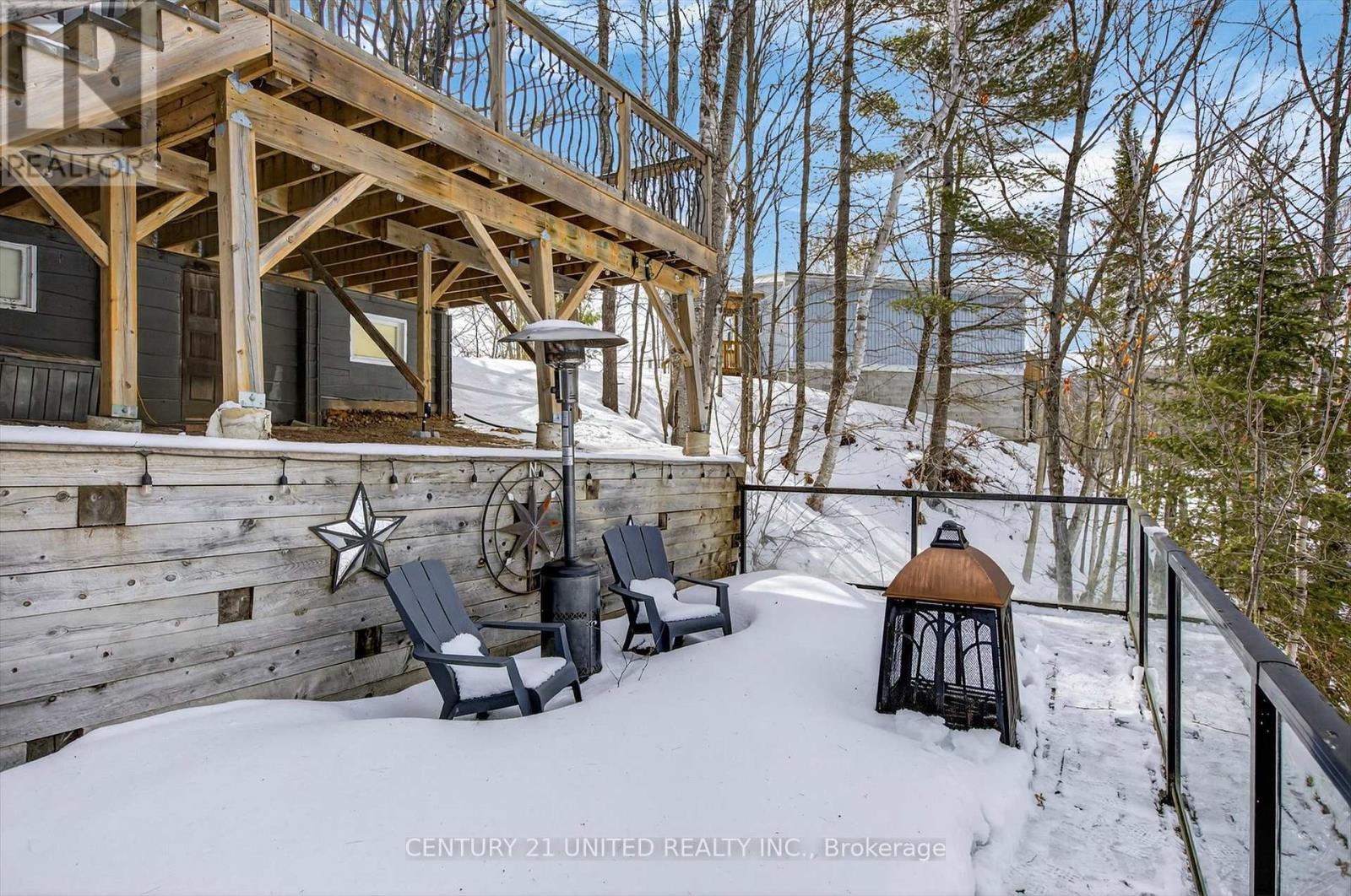 62 BENTLEY PLACE - 32