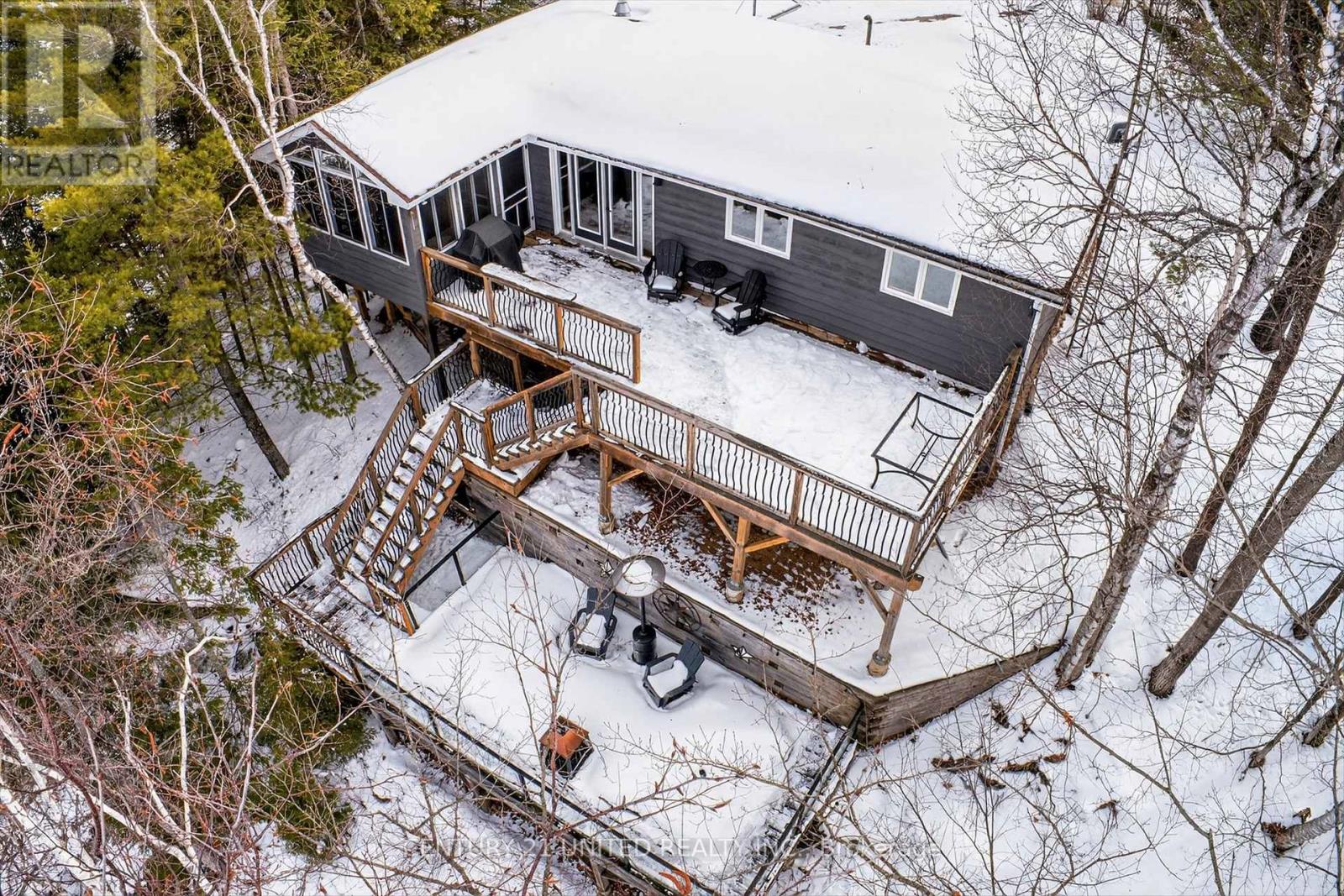 62 BENTLEY PLACE - 35