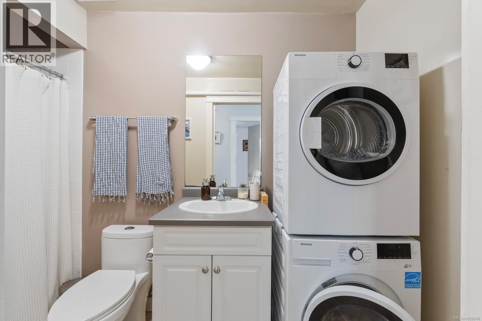7012 Island View Pl - 48