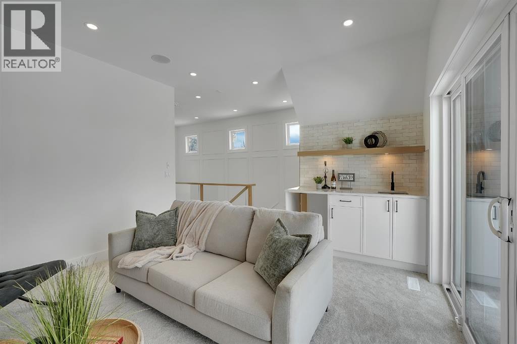 520 34A Street NW, Calgary, Alberta