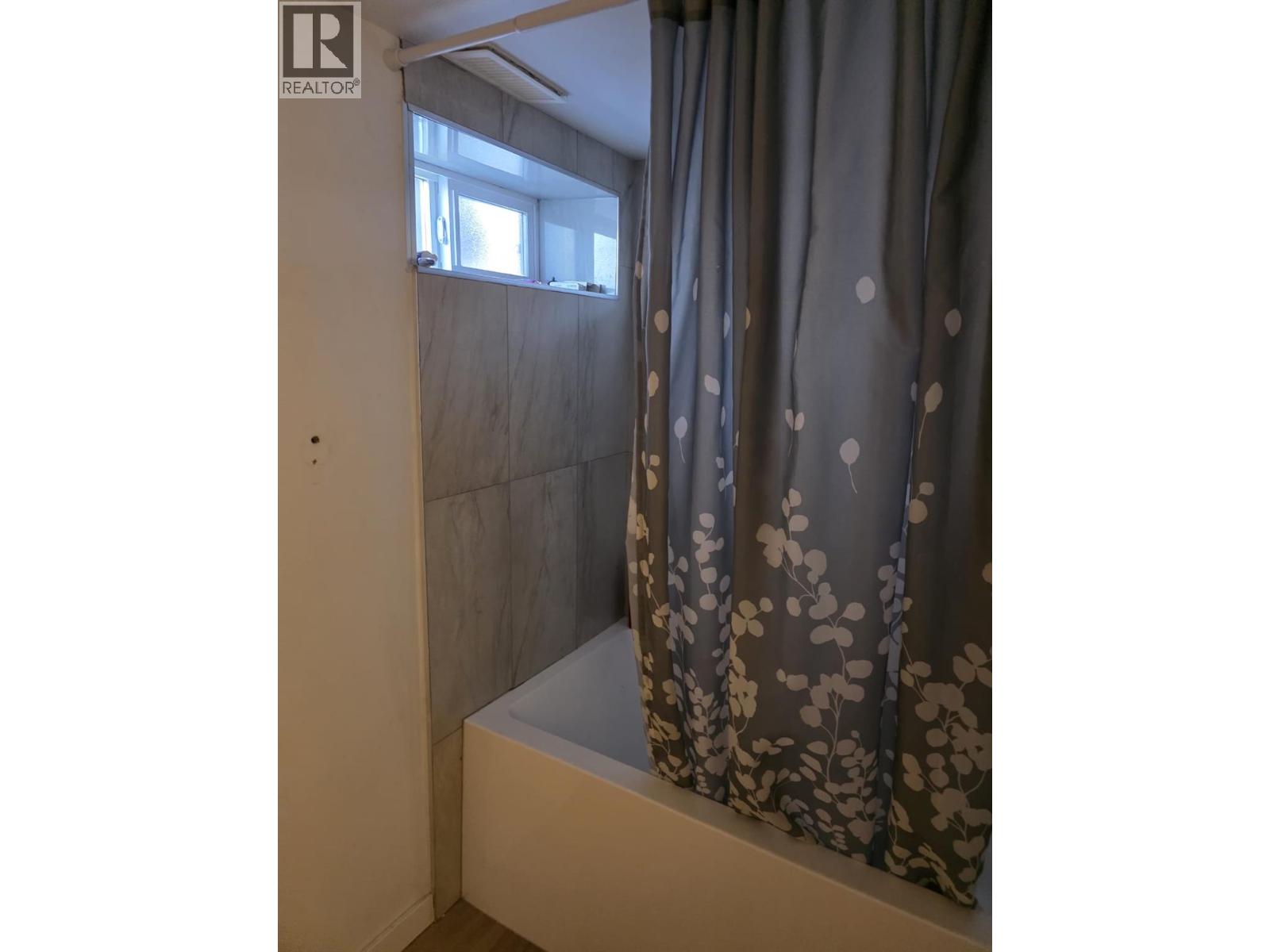 142 CURLEW PLACE - 14