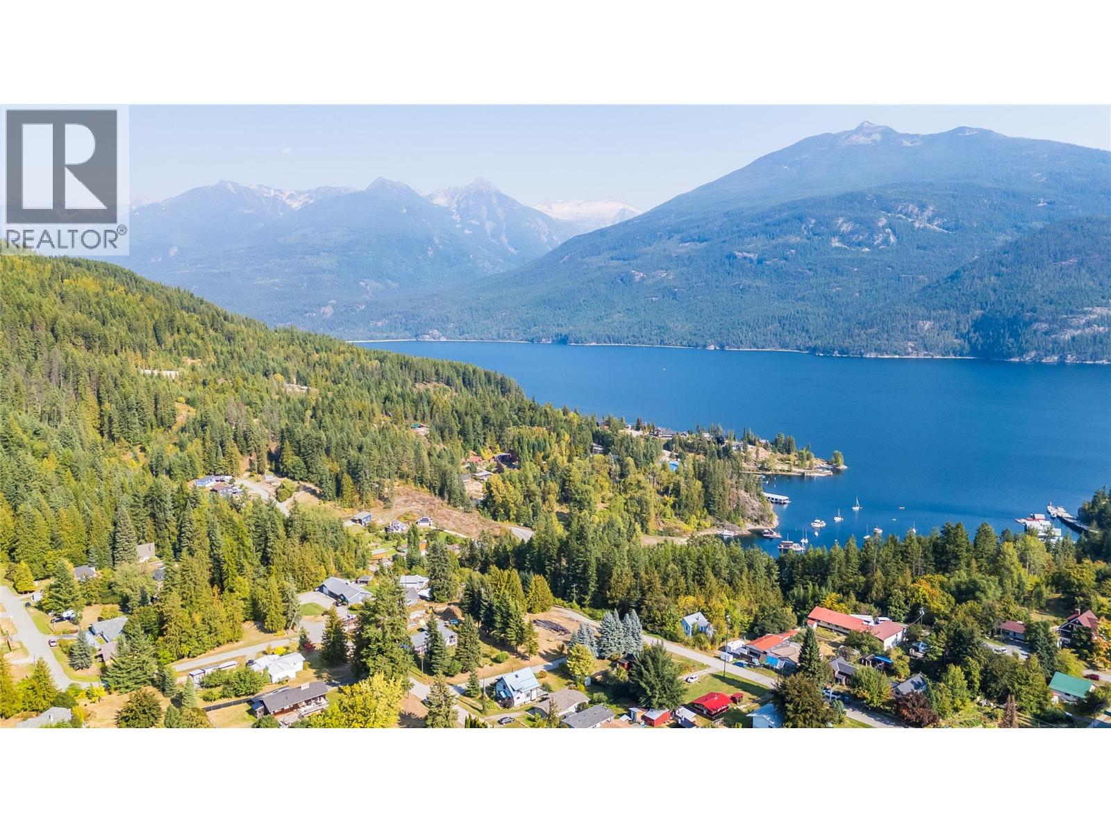  130 8th Street North, Kaslo