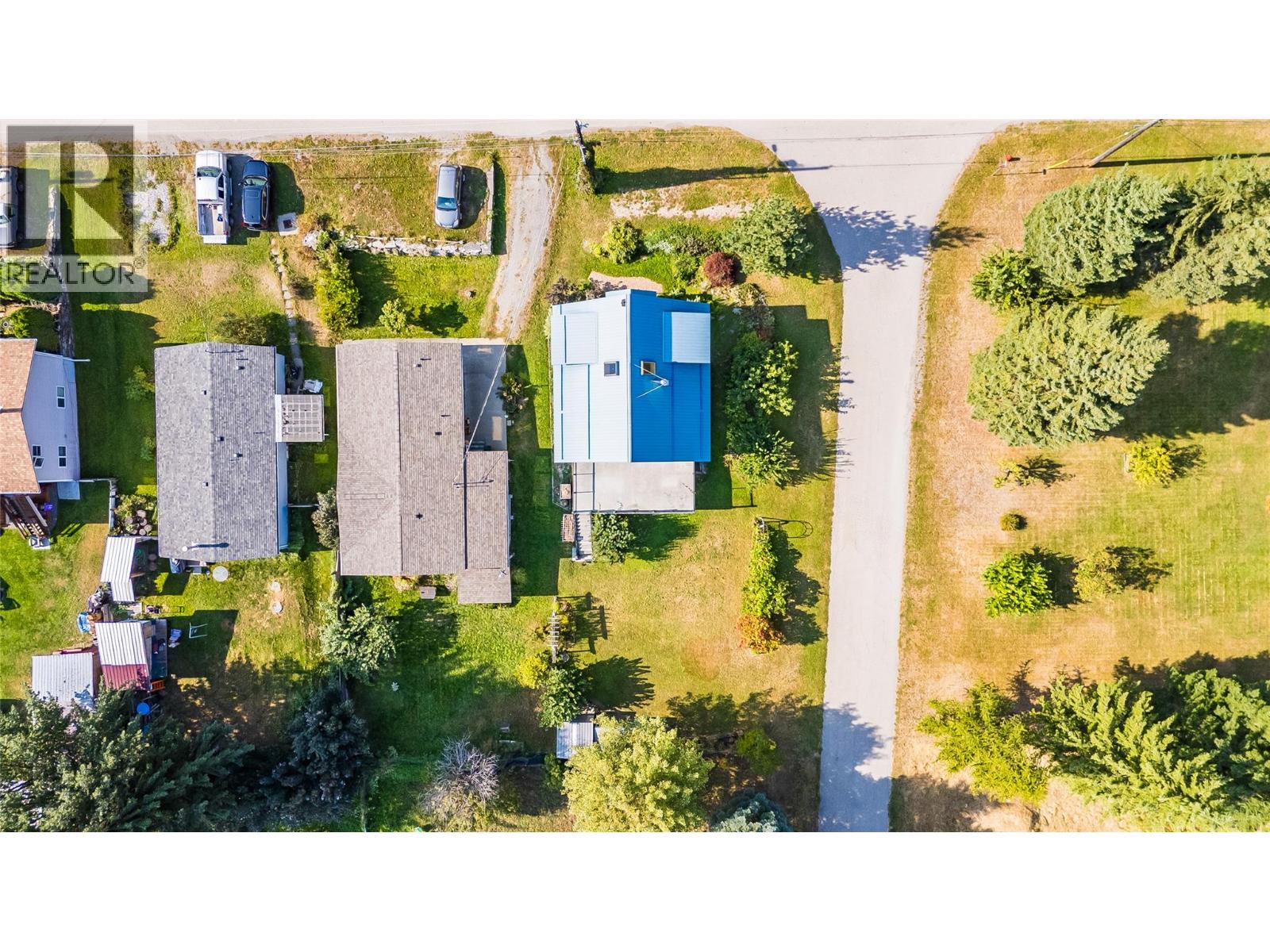  130 8th Street North, Kaslo