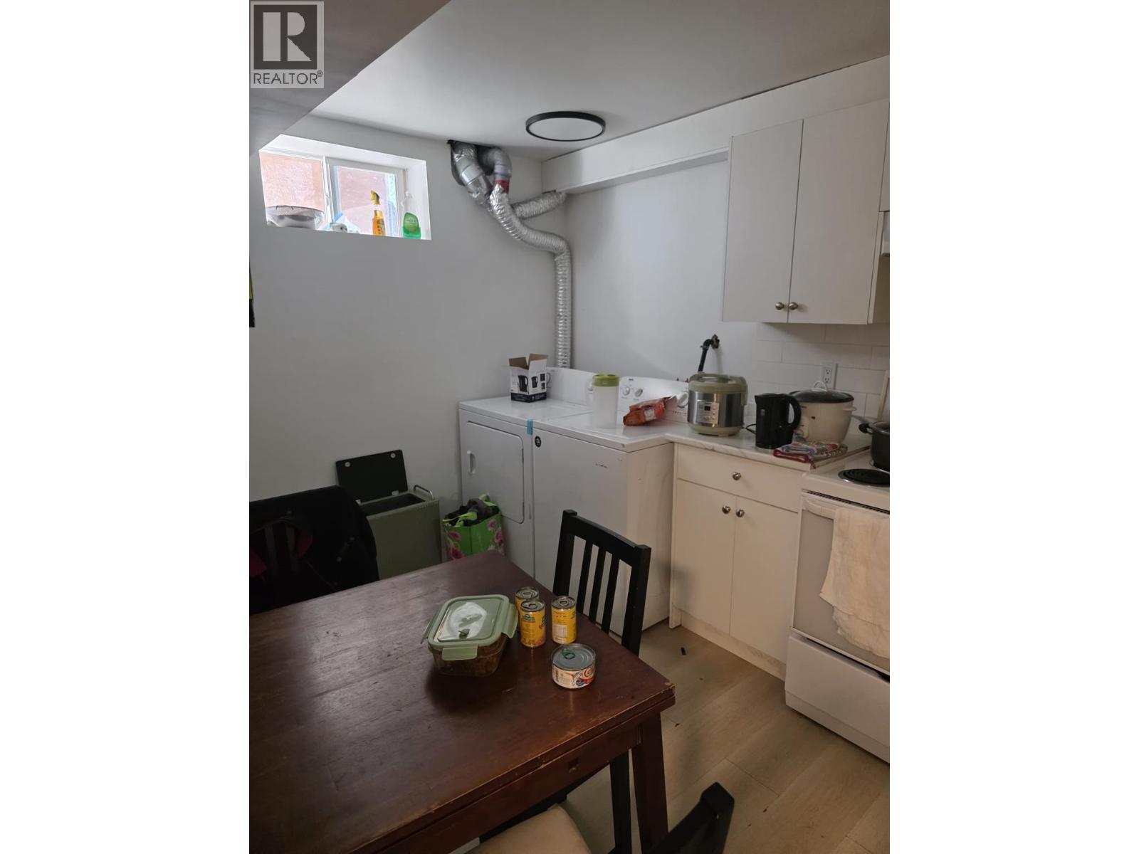 142 CURLEW PLACE - 8