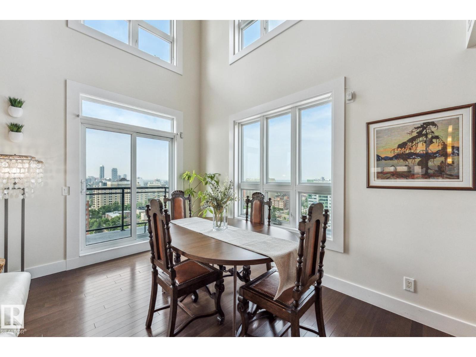 #PH04/1804 9939 109 ST NW - 13