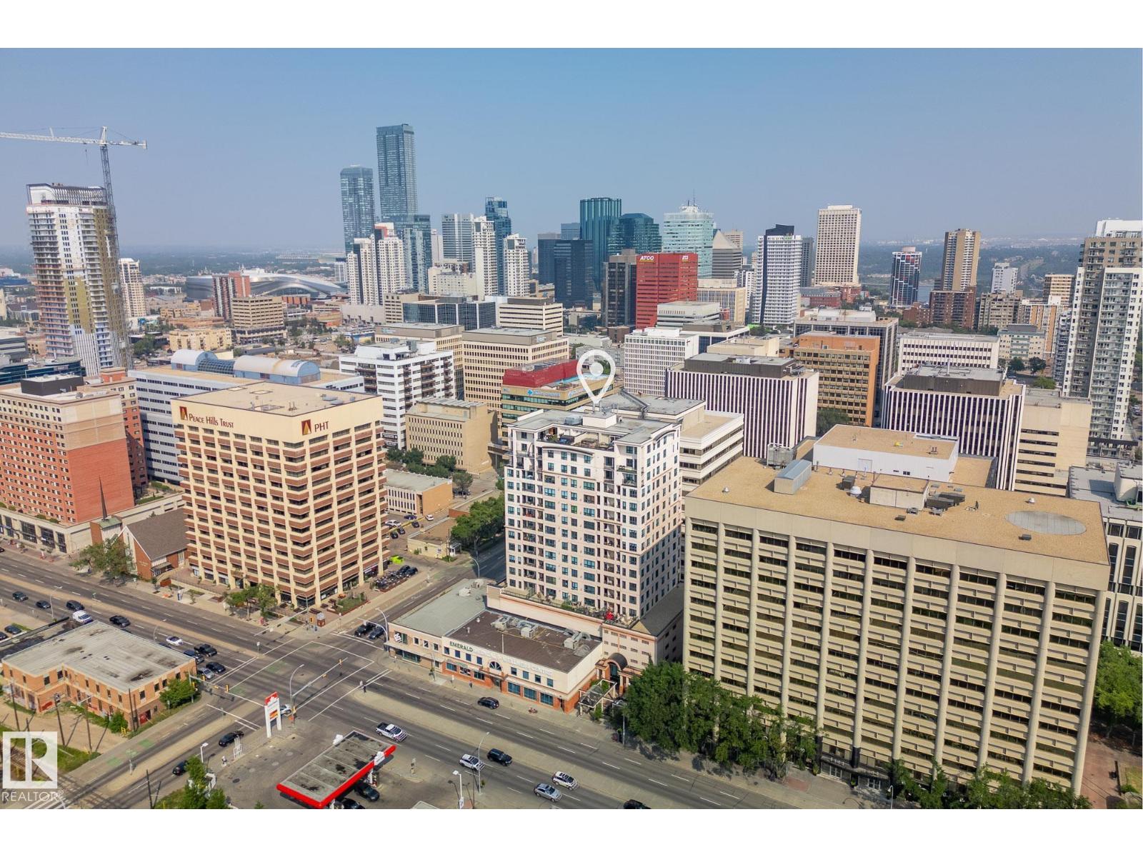 #PH04/1804 9939 109 ST NW - 40