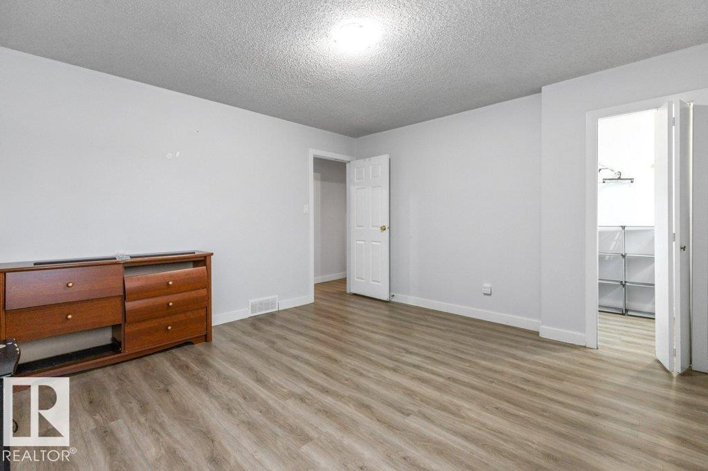 3132 49A ST NW - 14