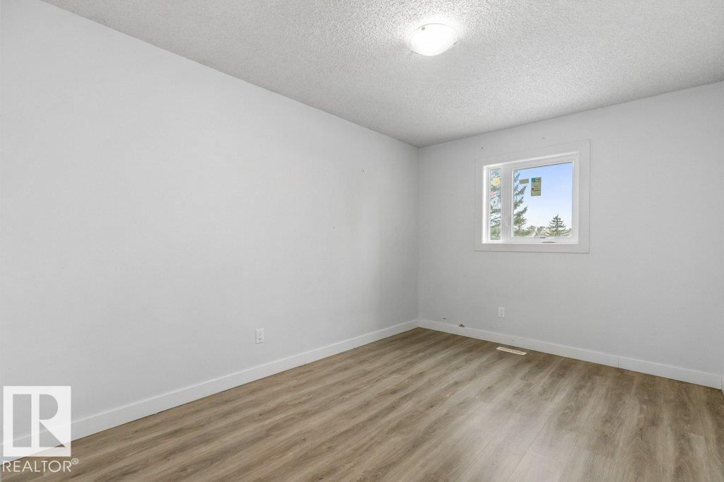 3132 49A ST NW - 16