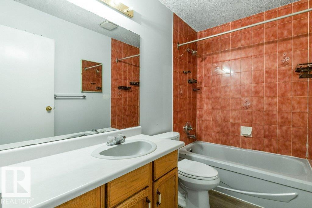 3132 49A ST NW - 20