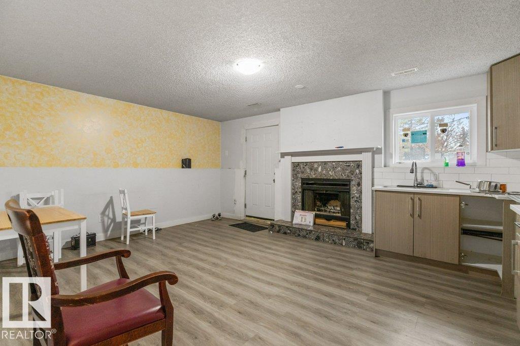 3132 49A ST NW - 24