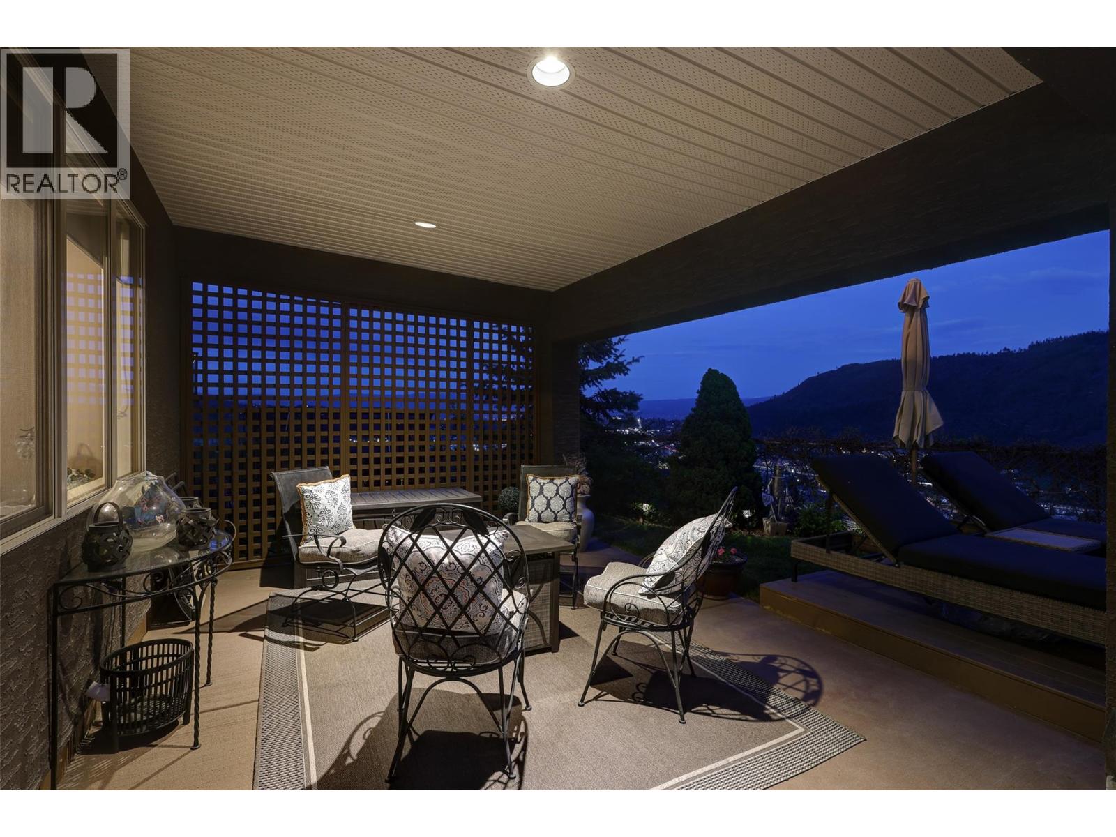  1969 Cornerstone Drive, West Kelowna