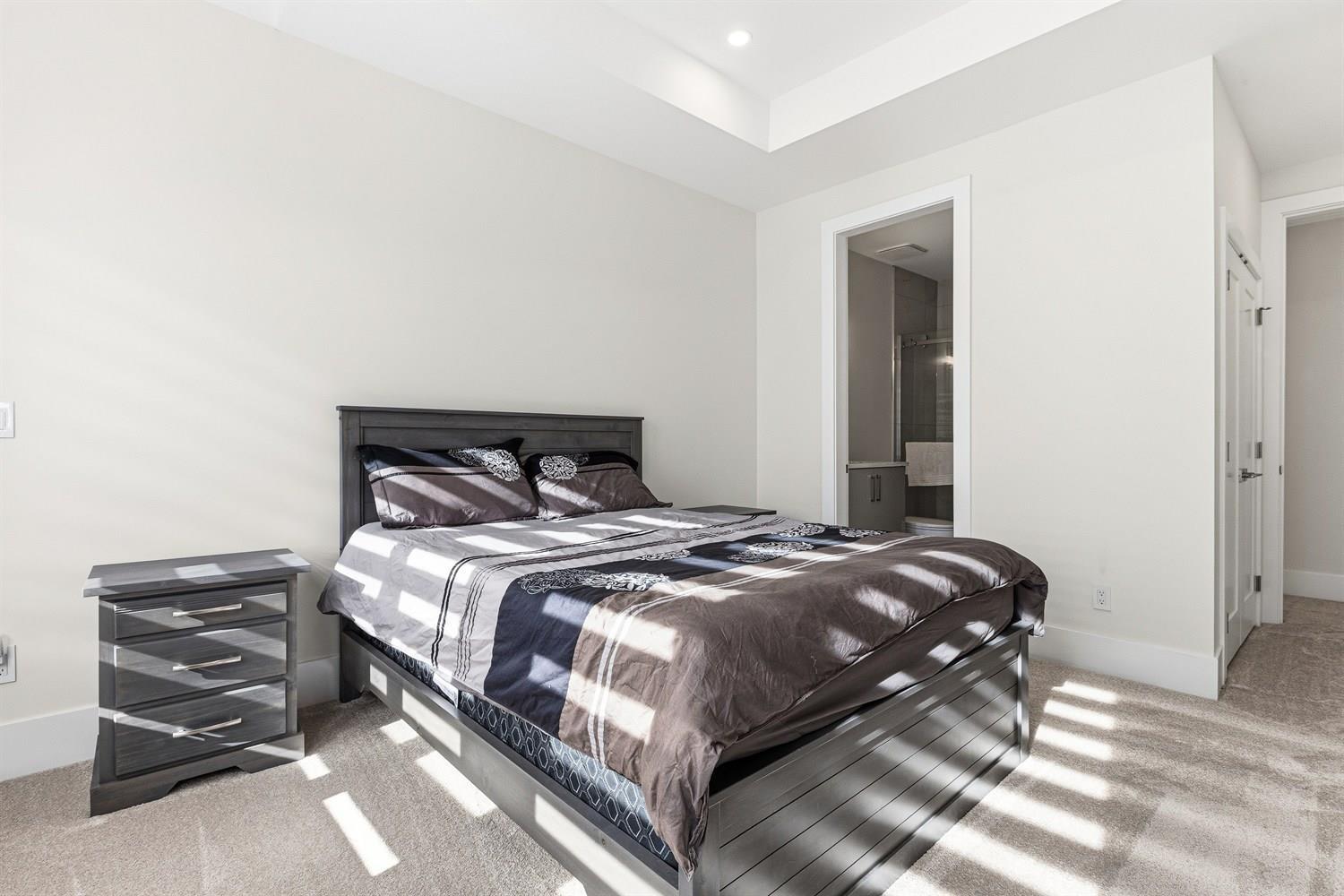 6460 MCKENZIE Drive, Delta