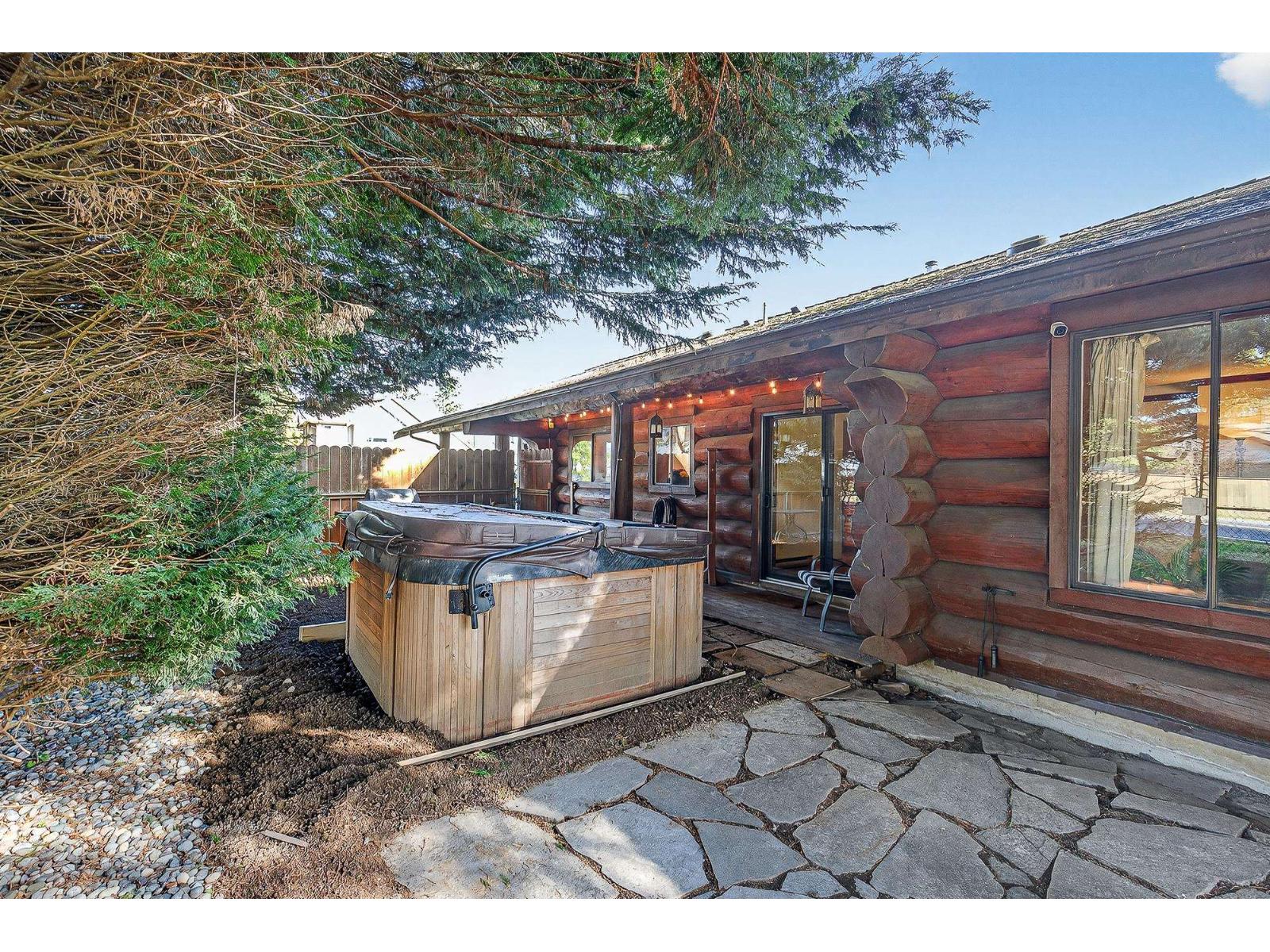 27210 26B AVENUE, Langley