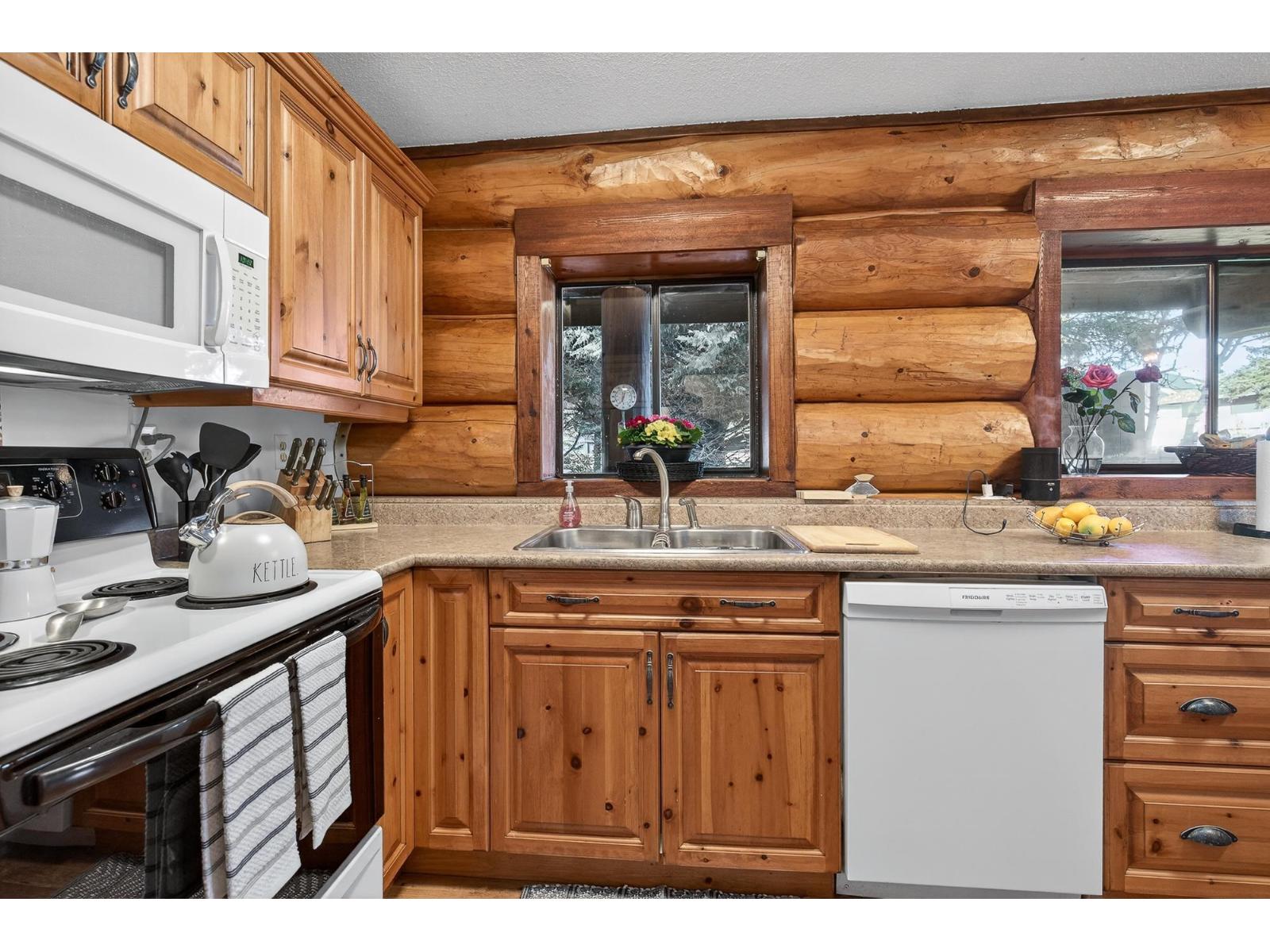 27210 26B AVENUE, Langley