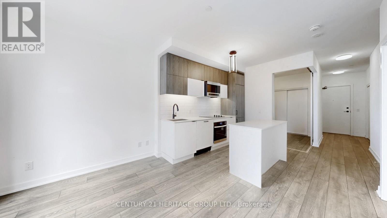 #708 8888 YONGE STREET - 14