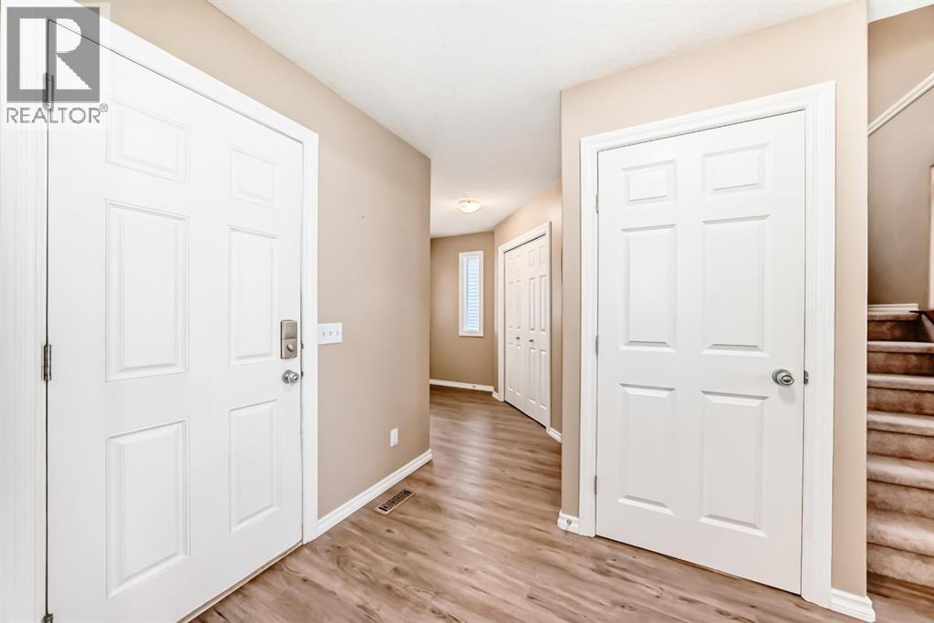 Single Family House for Sale in  Royal Crest Court NW Royal Oak Calgary 