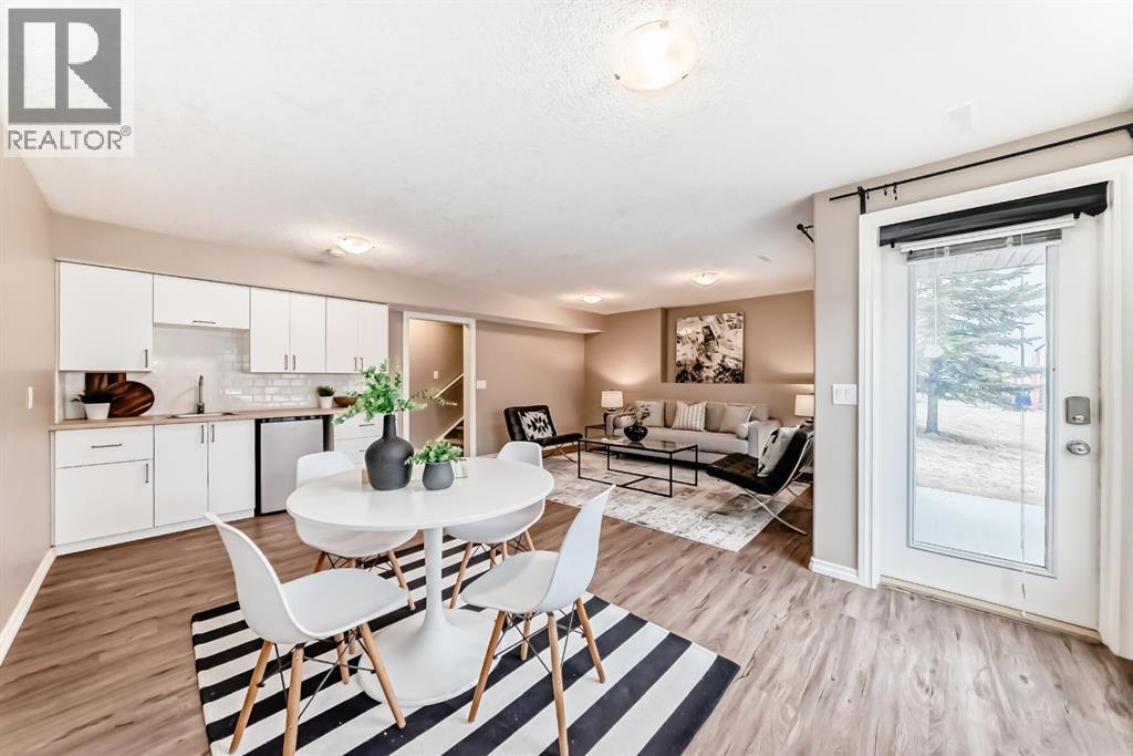 Single Family House for Sale in  Royal Crest Court NW Royal Oak Calgary 