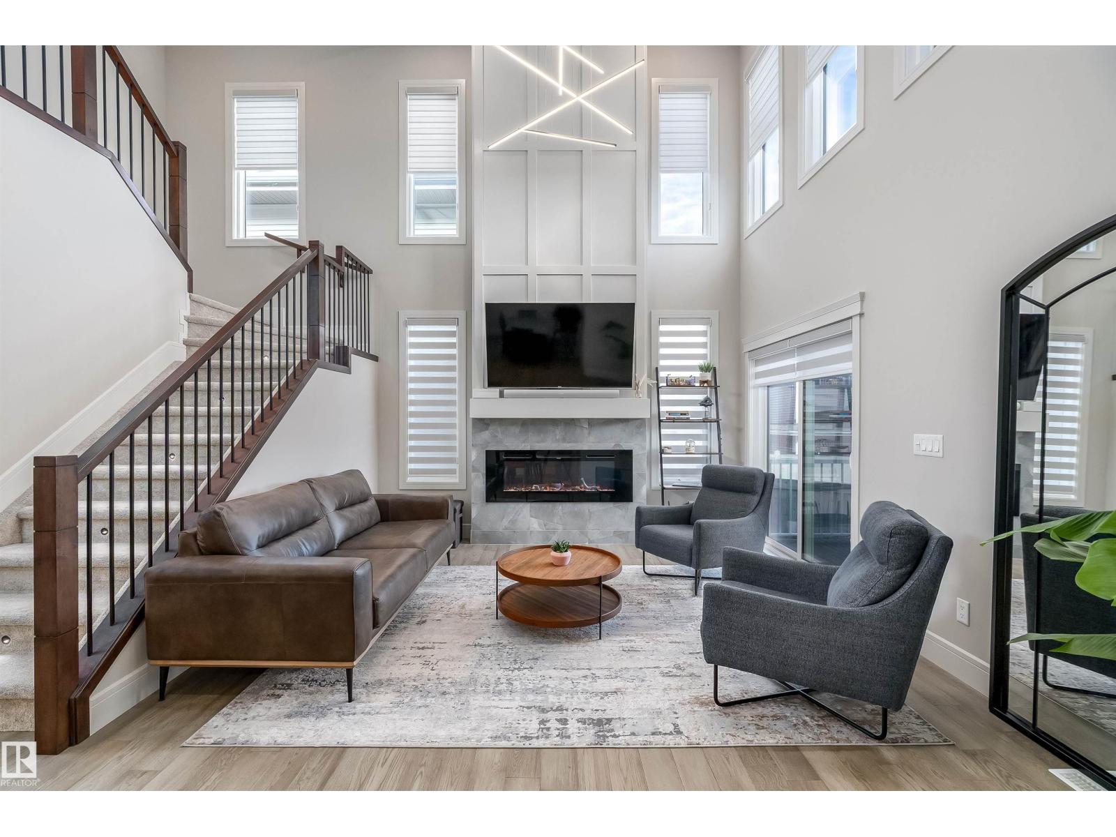 
          5221 ADMIRAL WALTER HOSE Street NW
            <br/>
            <span>Edmonton</span>
            , 
            <span>AB</span>
             <span>T5E6T5</span>
         - Photo 9