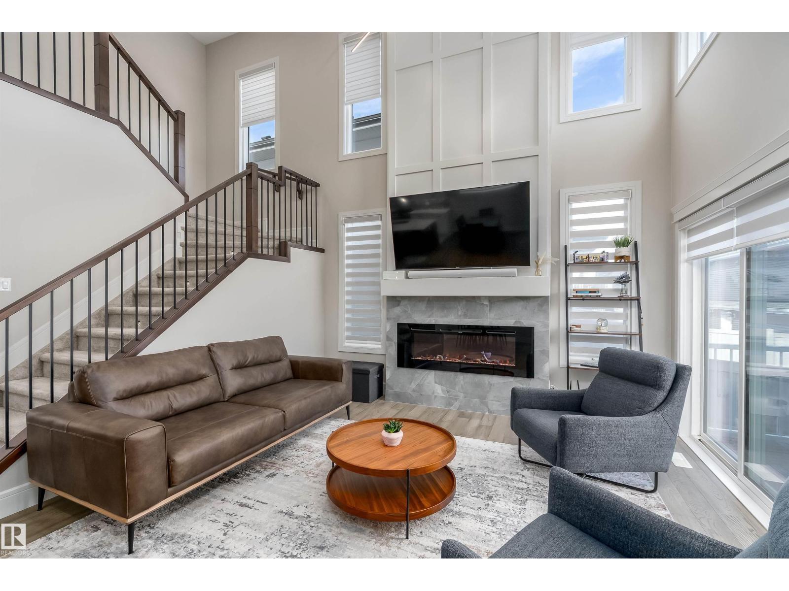 
          5221 ADMIRAL WALTER HOSE Street NW
            <br/>
            <span>Edmonton</span>
            , 
            <span>AB</span>
             <span>T5E6T5</span>
         - Photo 5