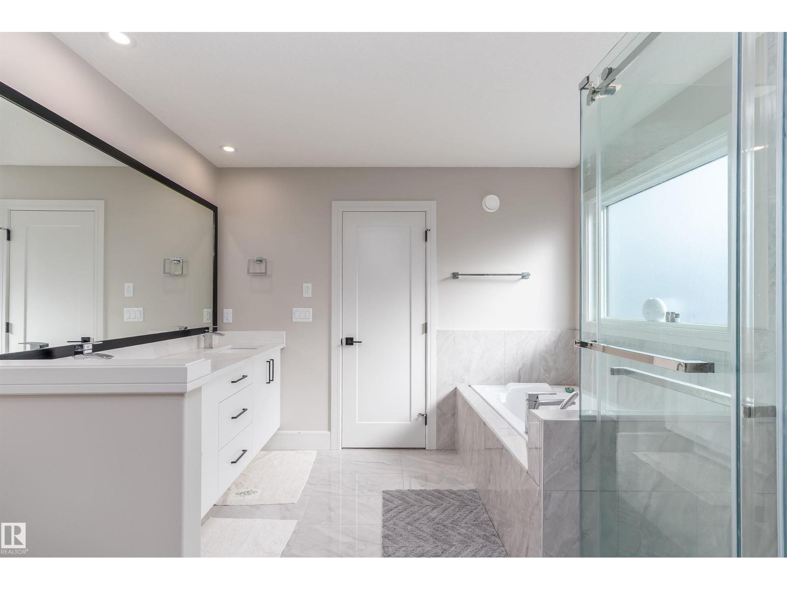 
          5221 ADMIRAL WALTER HOSE Street NW
            <br/>
            <span>Edmonton</span>
            , 
            <span>AB</span>
             <span>T5E6T5</span>
         - Photo 34