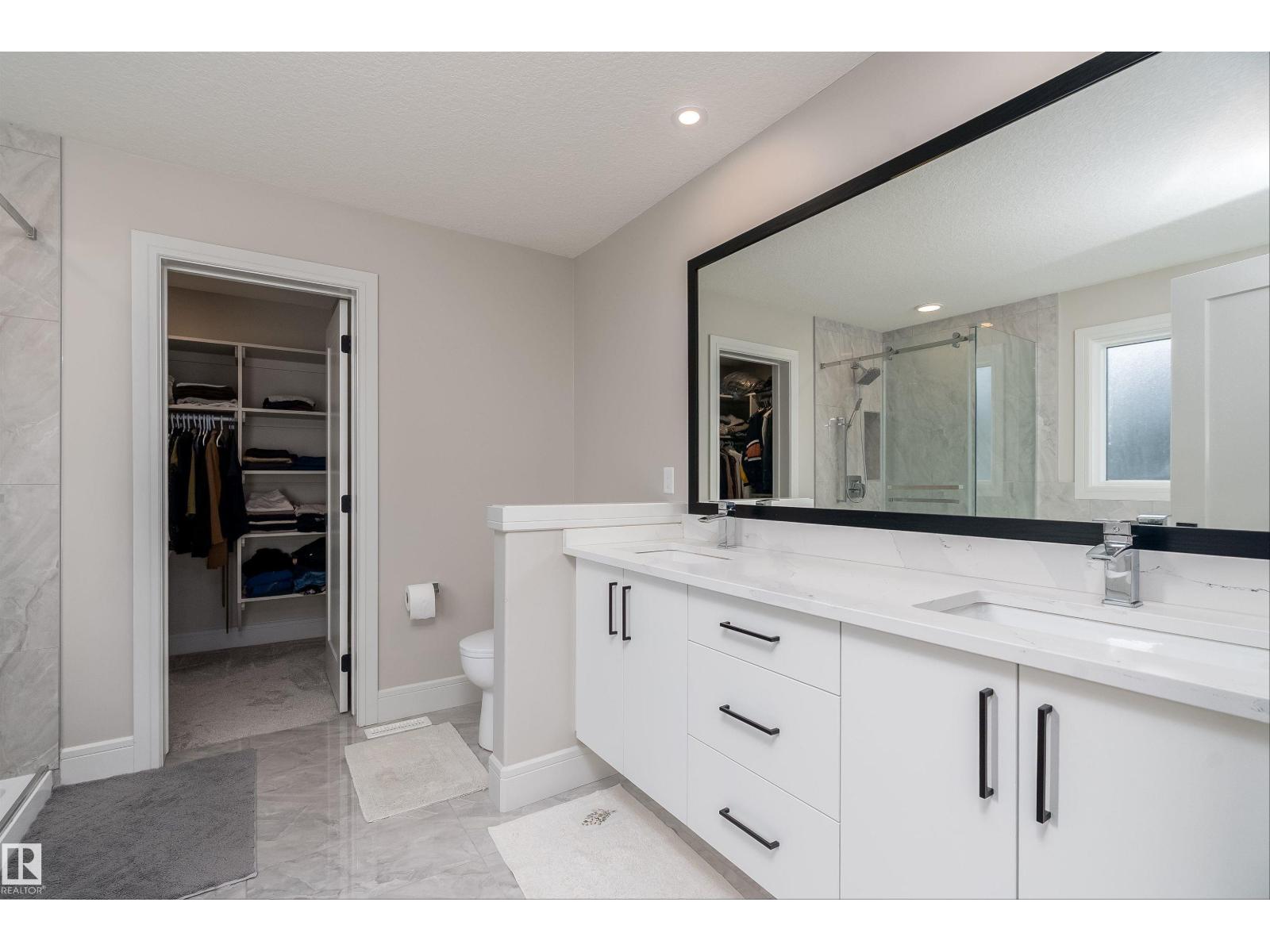 
          5221 ADMIRAL WALTER HOSE Street NW
            <br/>
            <span>Edmonton</span>
            , 
            <span>AB</span>
             <span>T5E6T5</span>
         - Photo 33