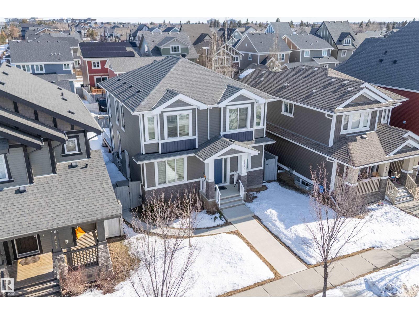 
          5221 ADMIRAL WALTER HOSE Street NW
            <br/>
            <span>Edmonton</span>
            , 
            <span>AB</span>
             <span>T5E6T5</span>
         - Photo 17