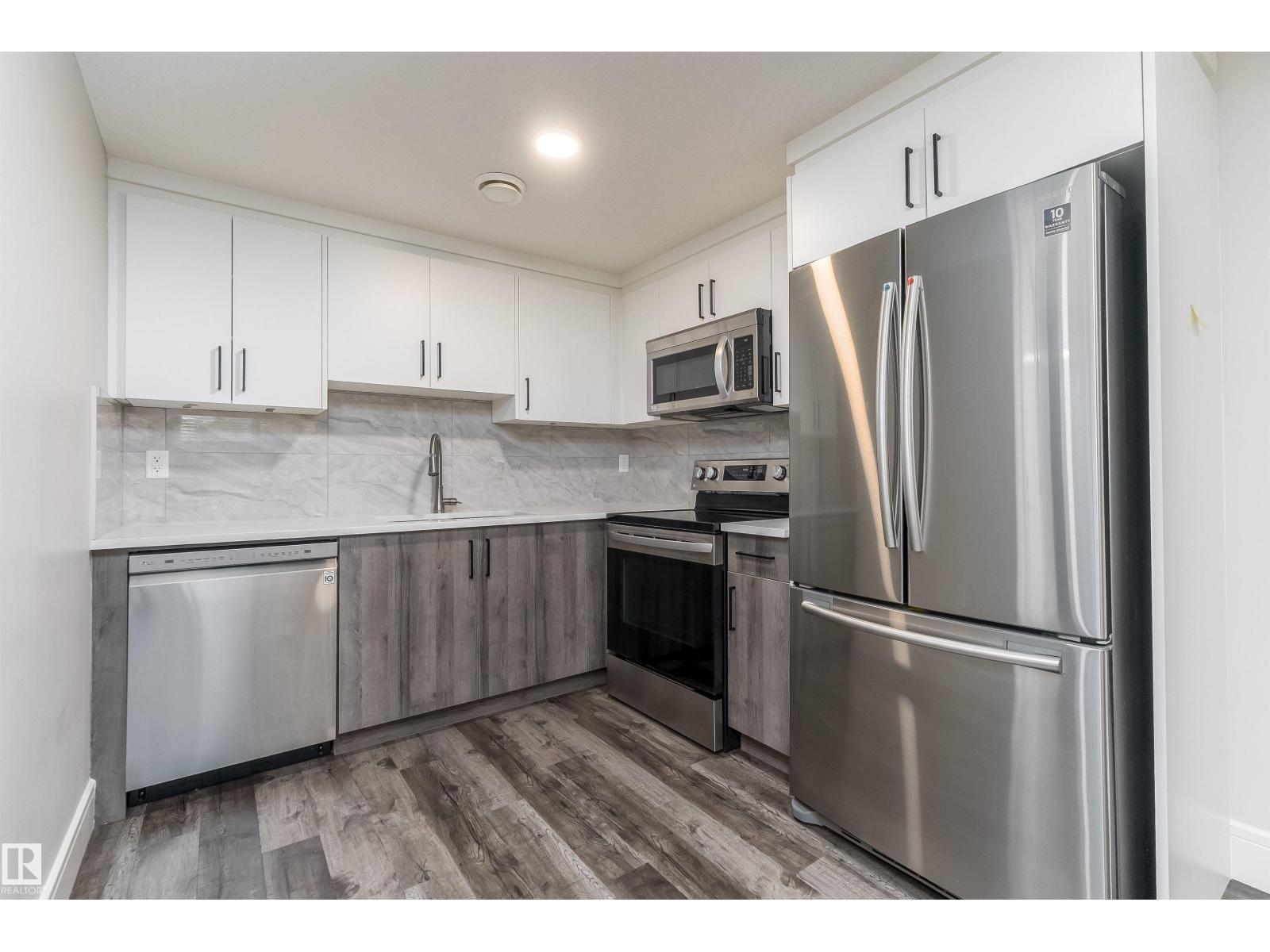 
          5221 ADMIRAL WALTER HOSE Street NW
            <br/>
            <span>Edmonton</span>
            , 
            <span>AB</span>
             <span>T5E6T5</span>
         - Photo 15