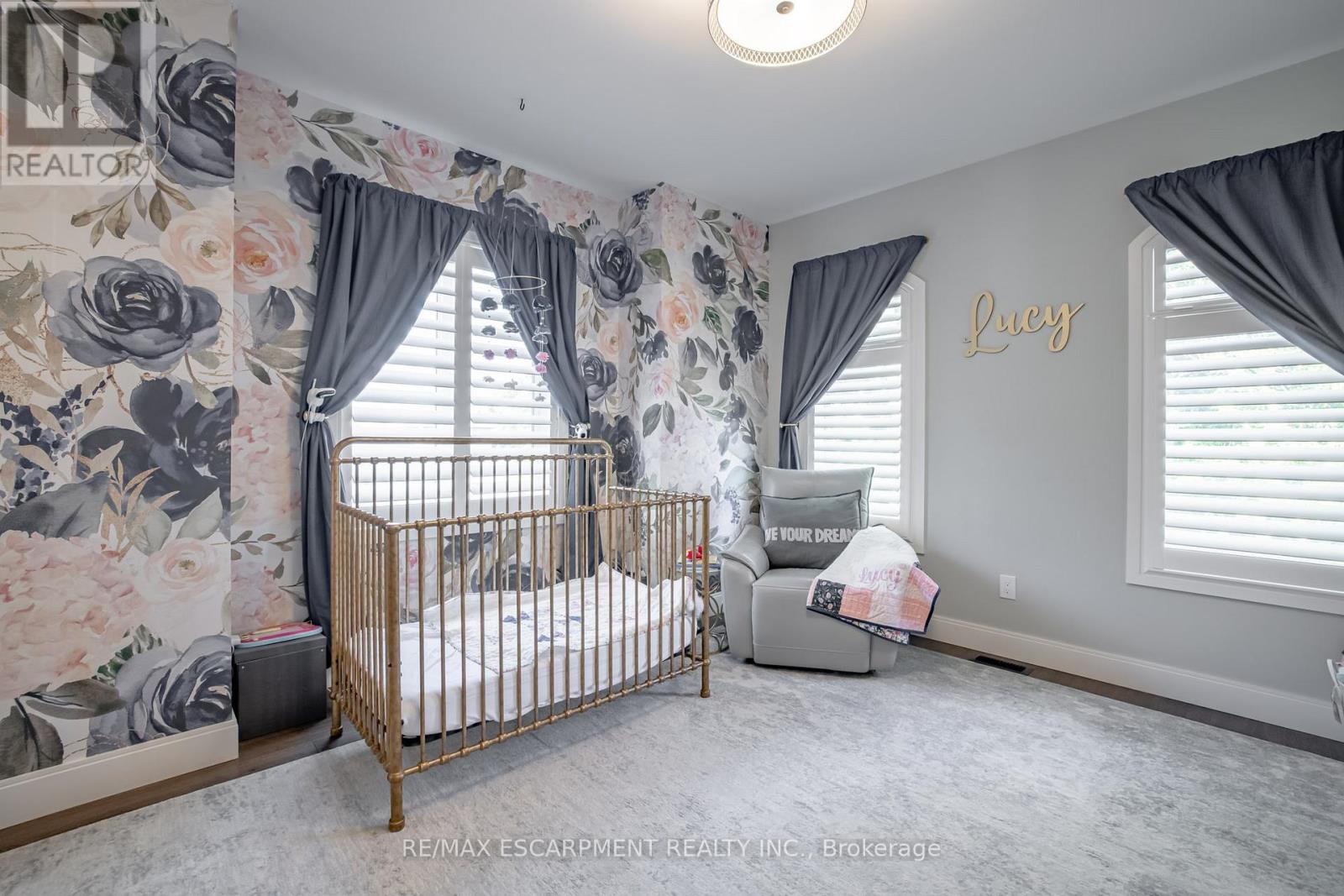 4 LOCKMAN DRIVE - 20