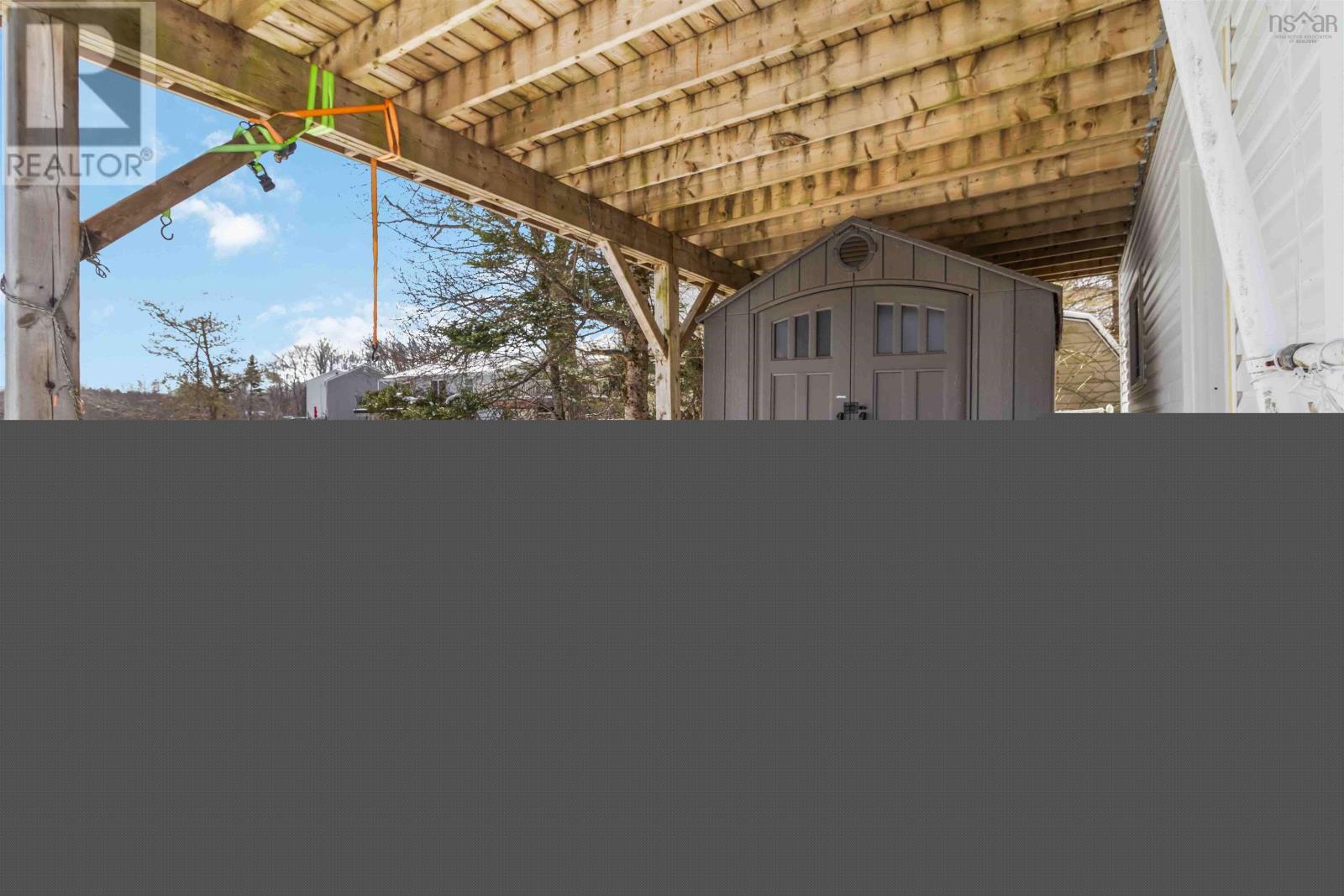 Property 33 of 42 of 125 Gloria Court