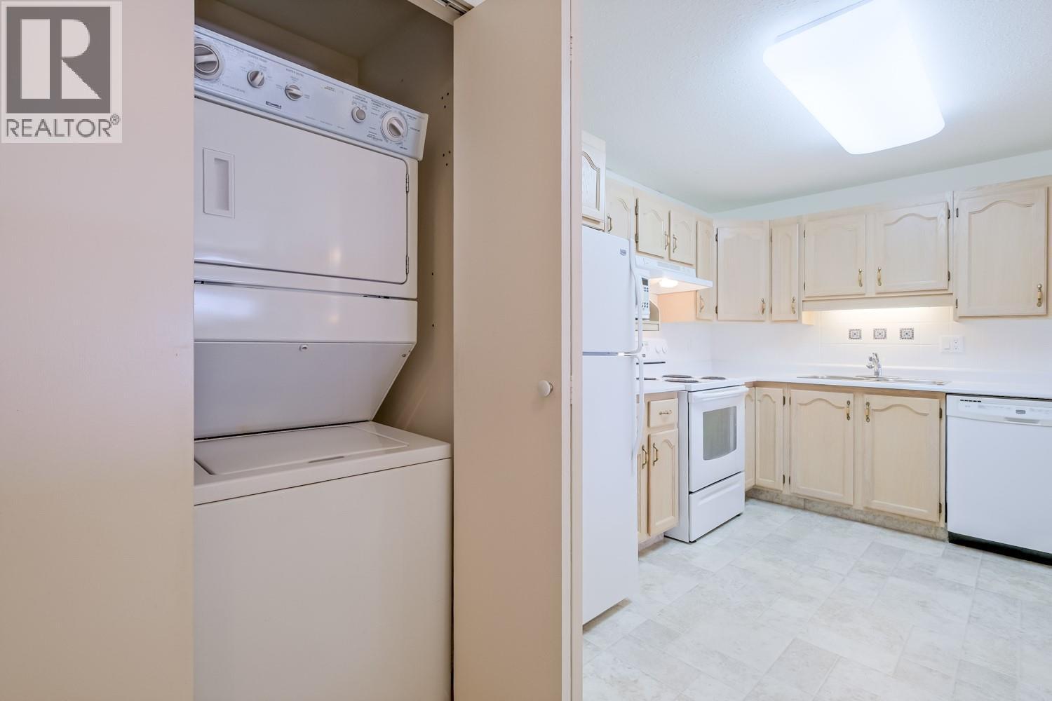 195 WARREN Avenue Unit# 209, Penticton