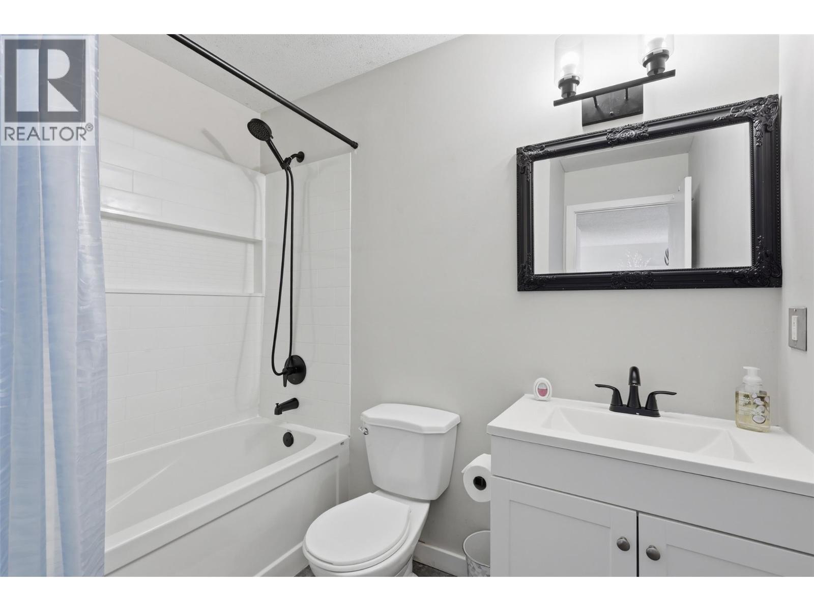 1810 Summit Drive Unit# 15, Kamloops