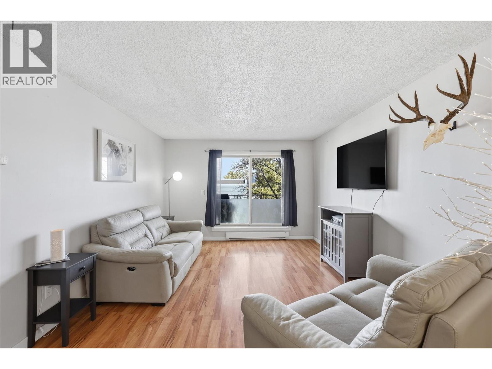 1810 Summit Drive Unit# 15, Kamloops