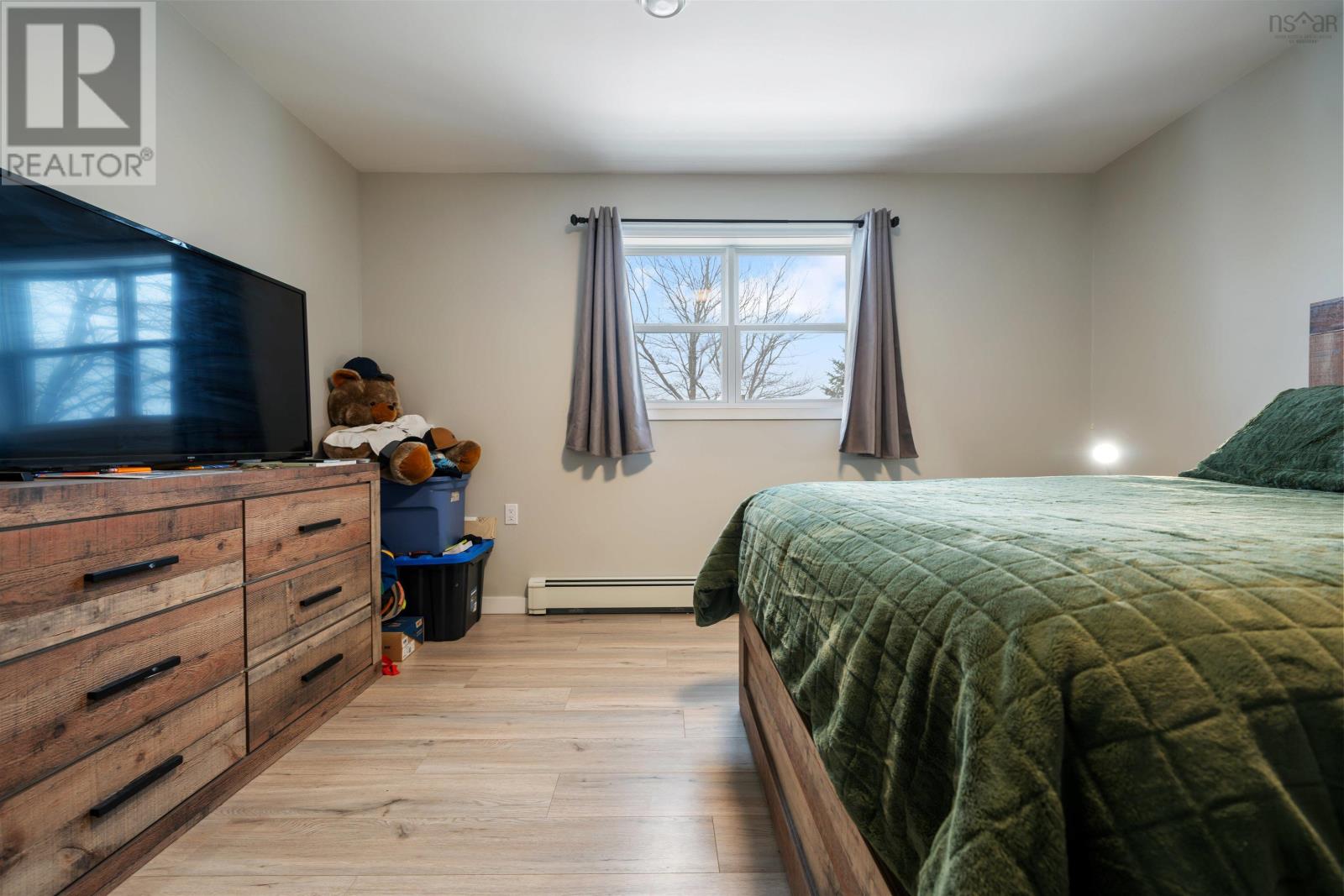 Property 36 of 36 of 1568 North Main Street