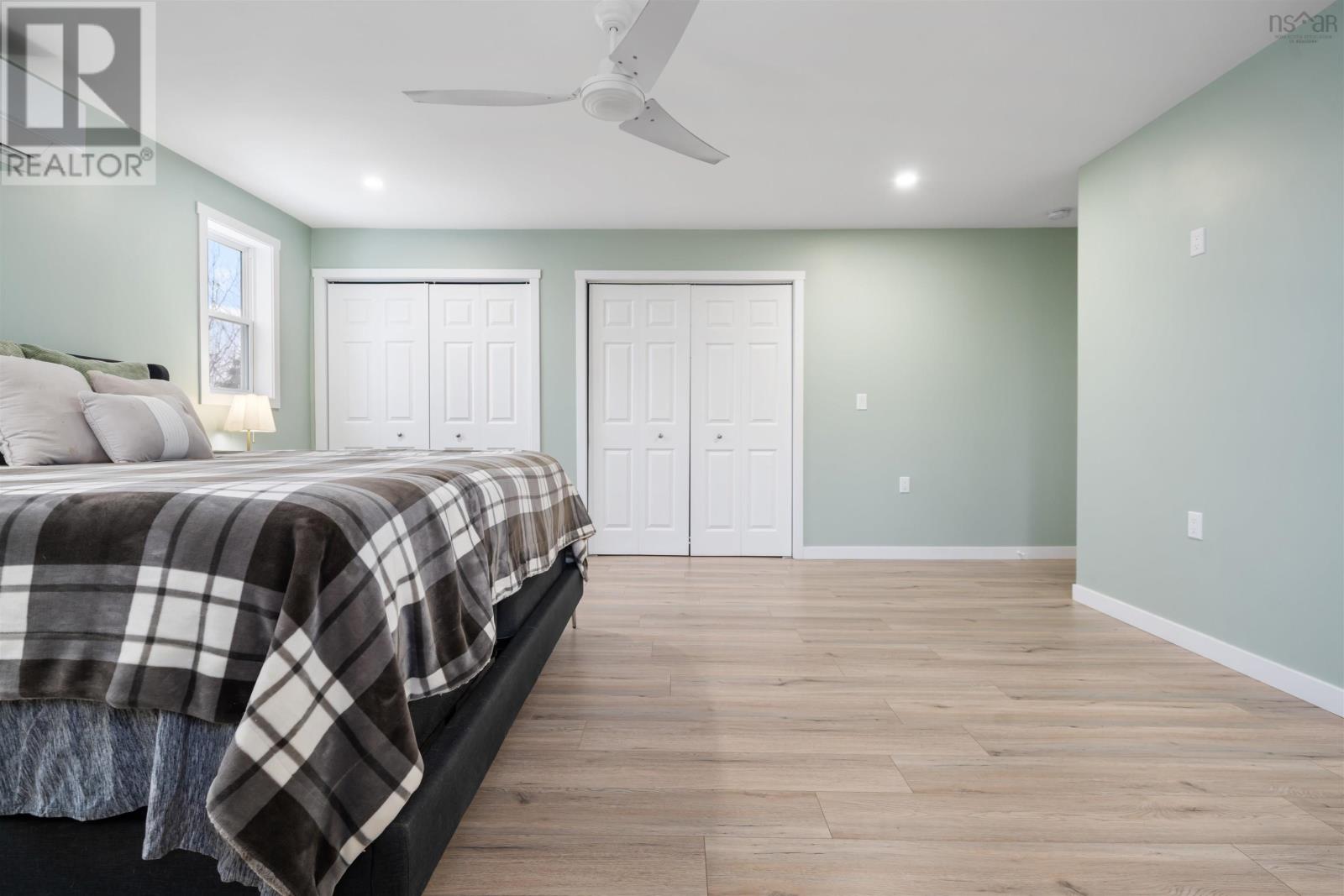 Property photo of 1568 North Main Street